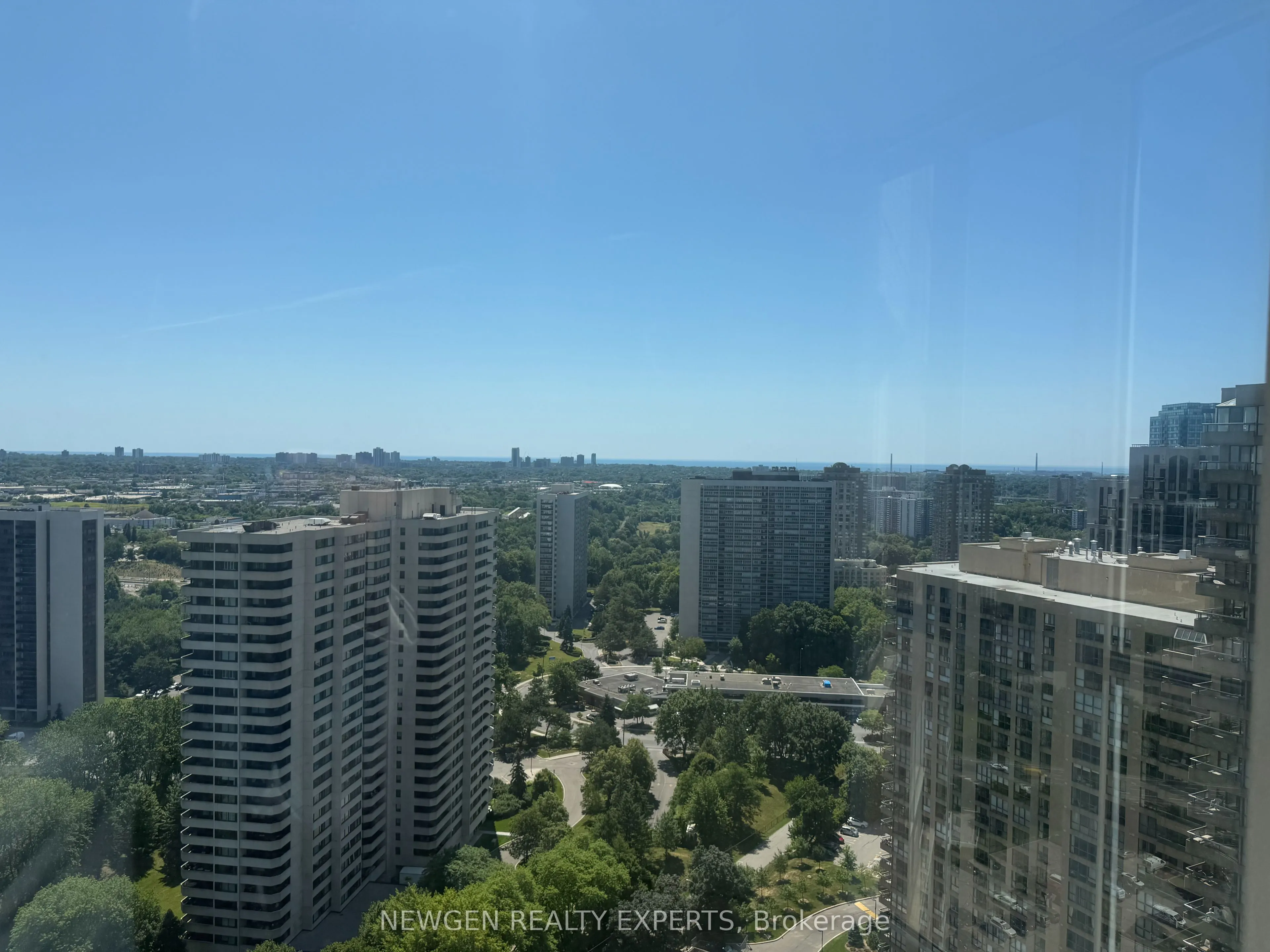 5 Concorde Place, #2903