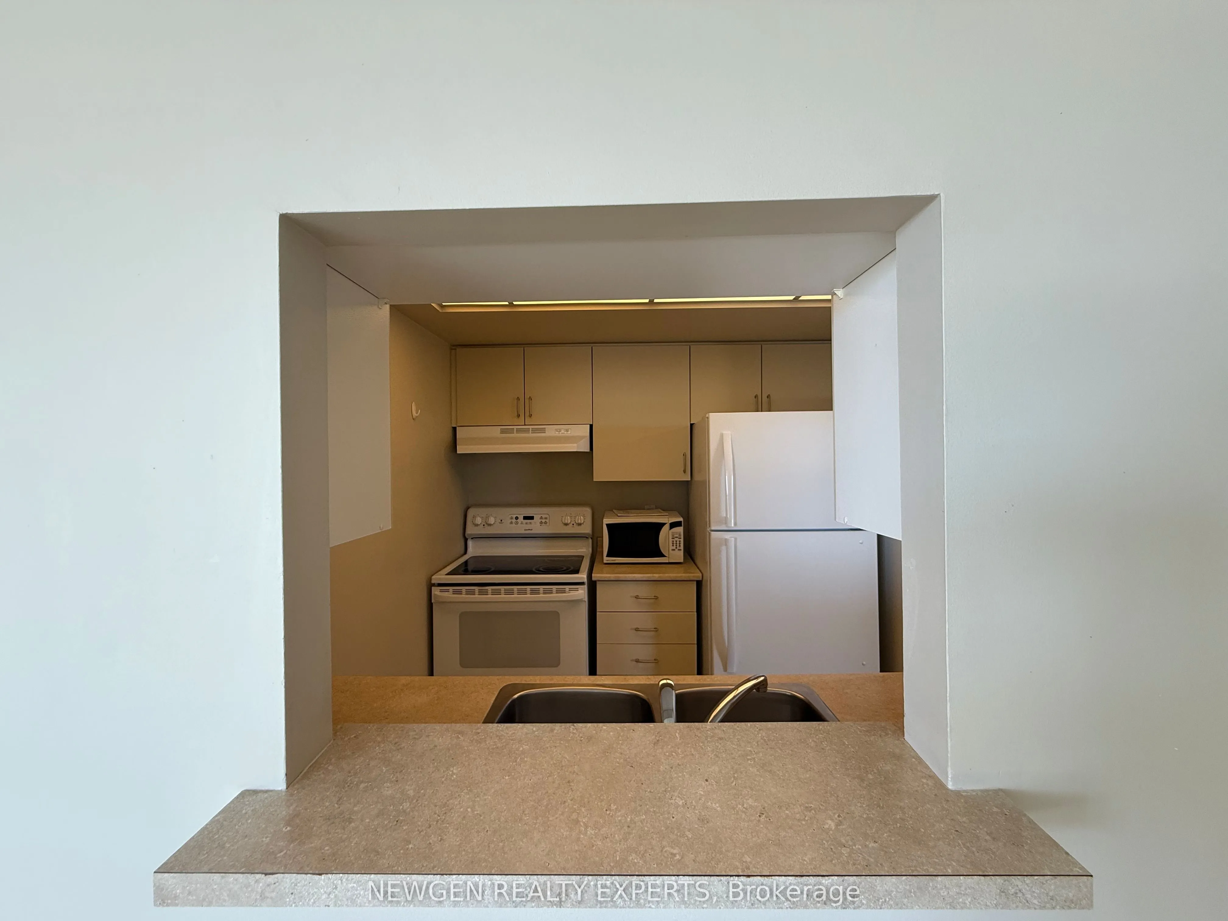 5 Concorde Place, #2903