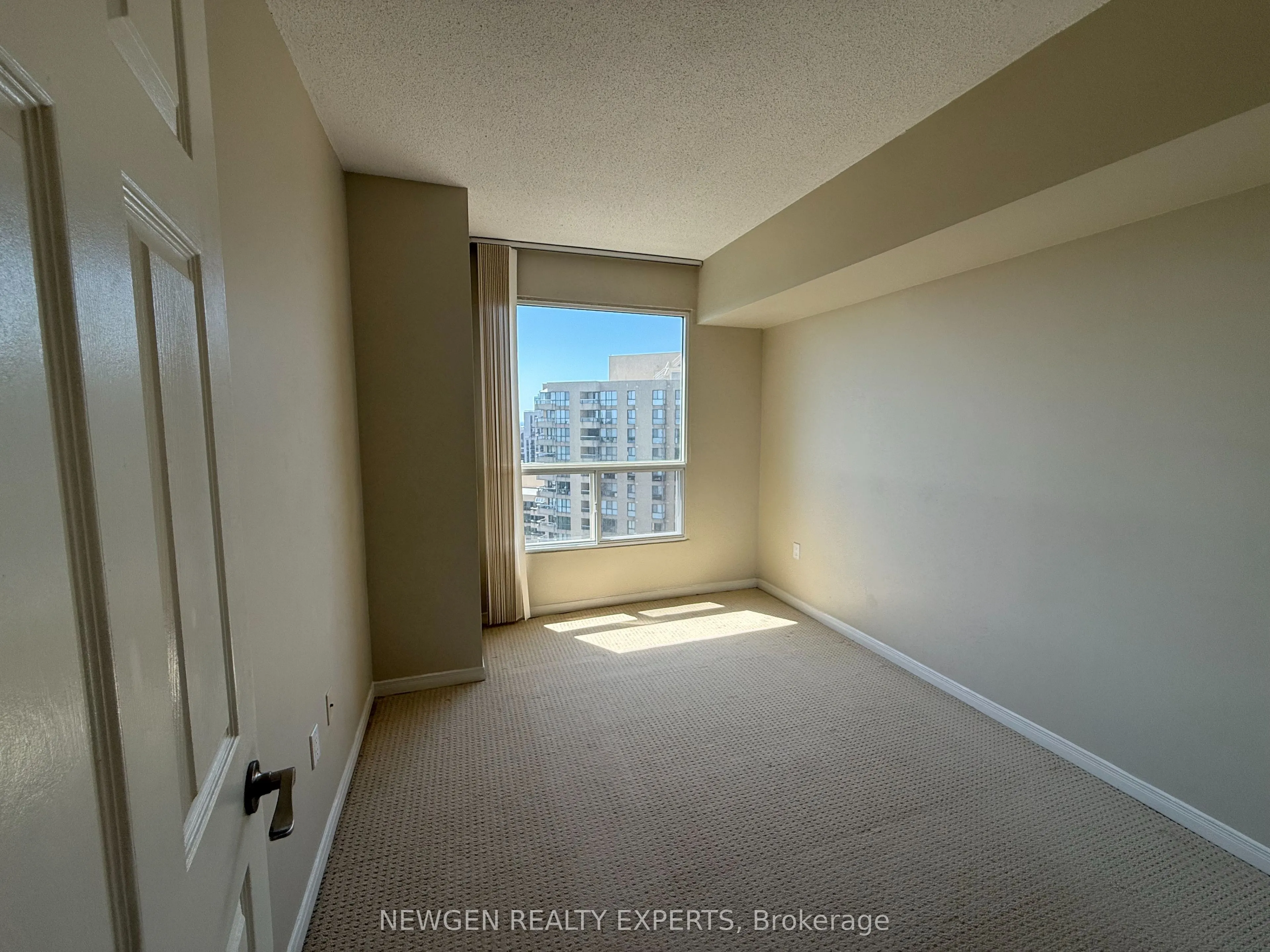 5 Concorde Place, #2903