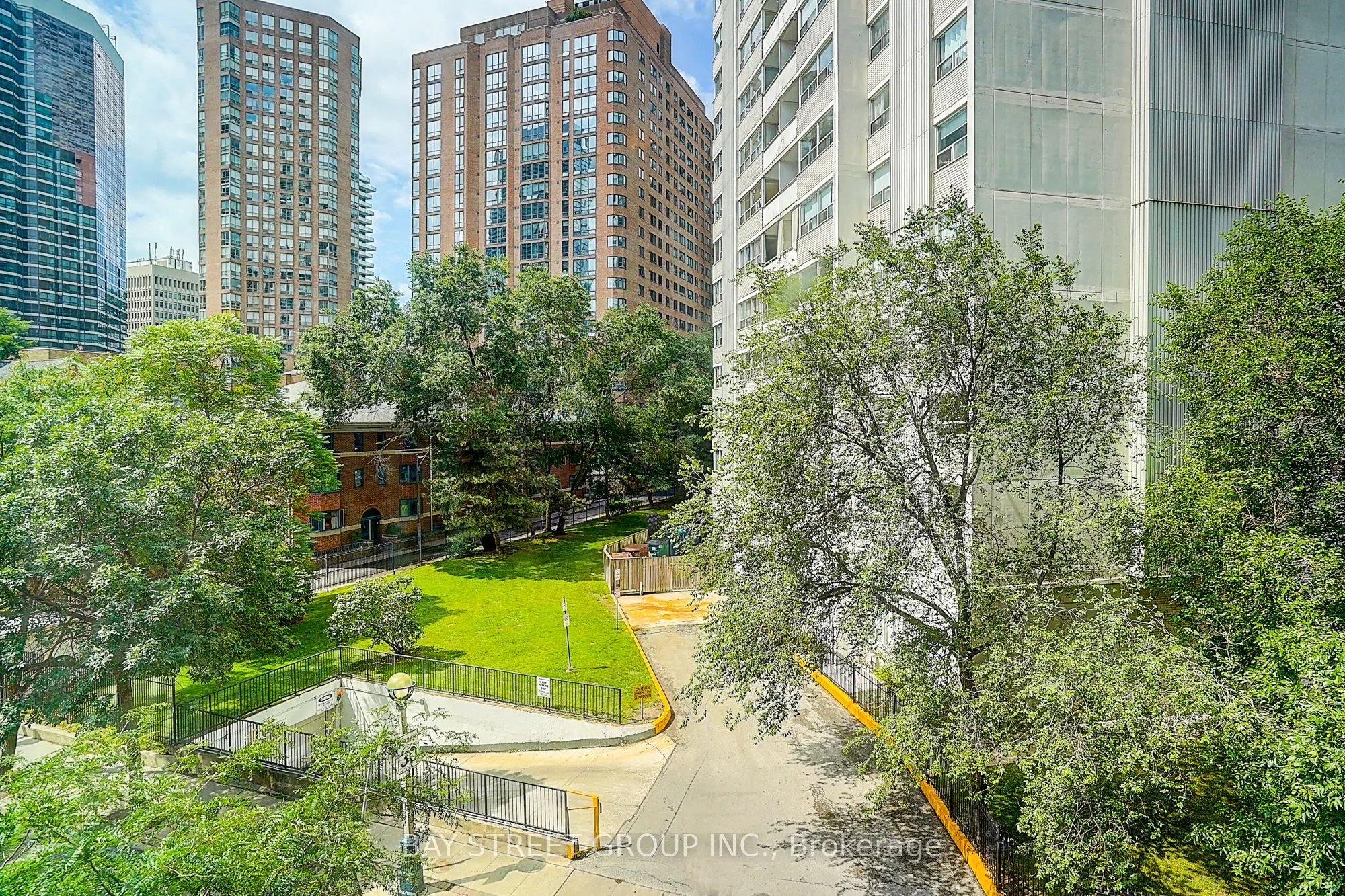 75 St Nicholas Street, #307
