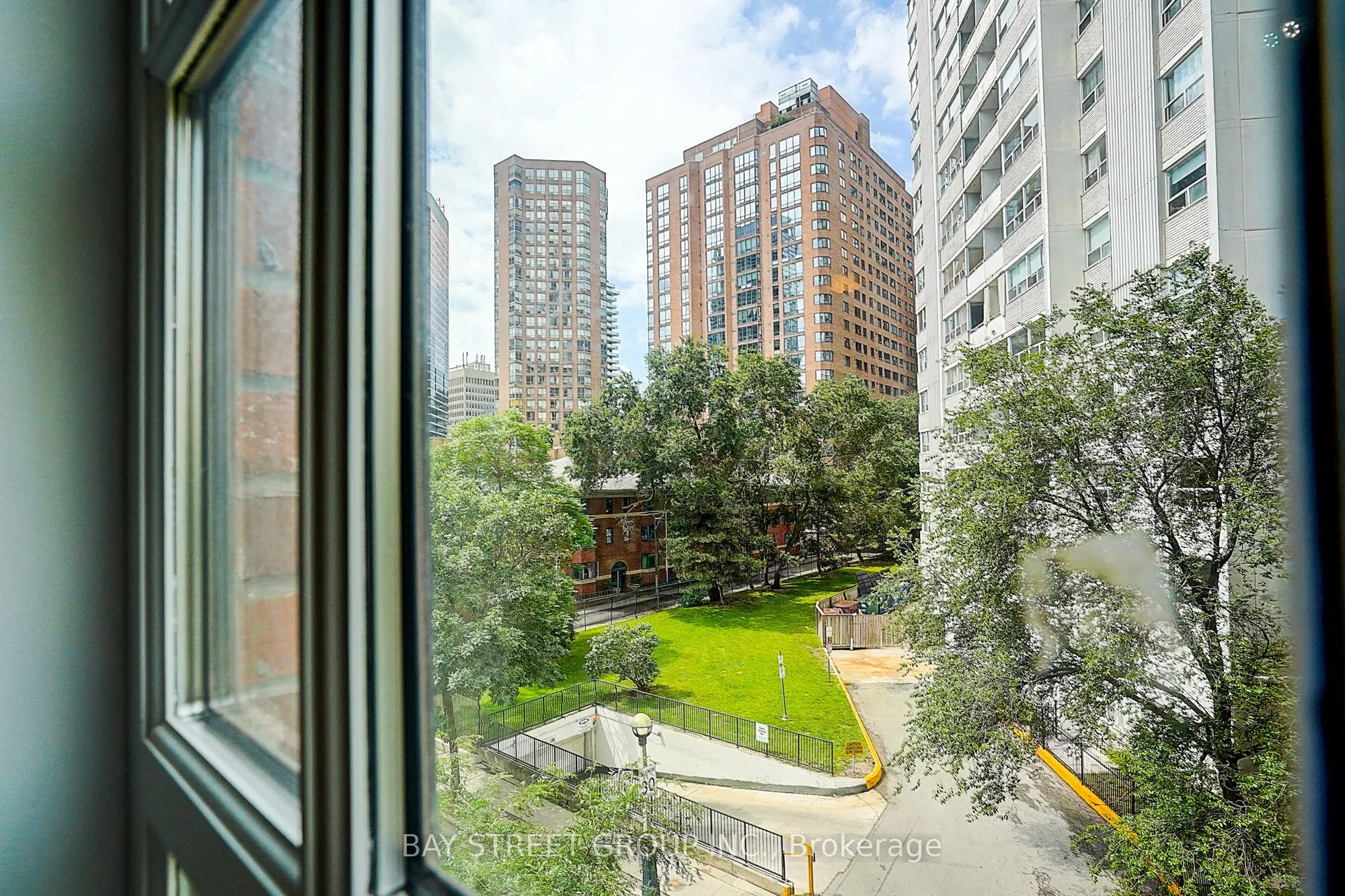 75 St Nicholas Street, #307