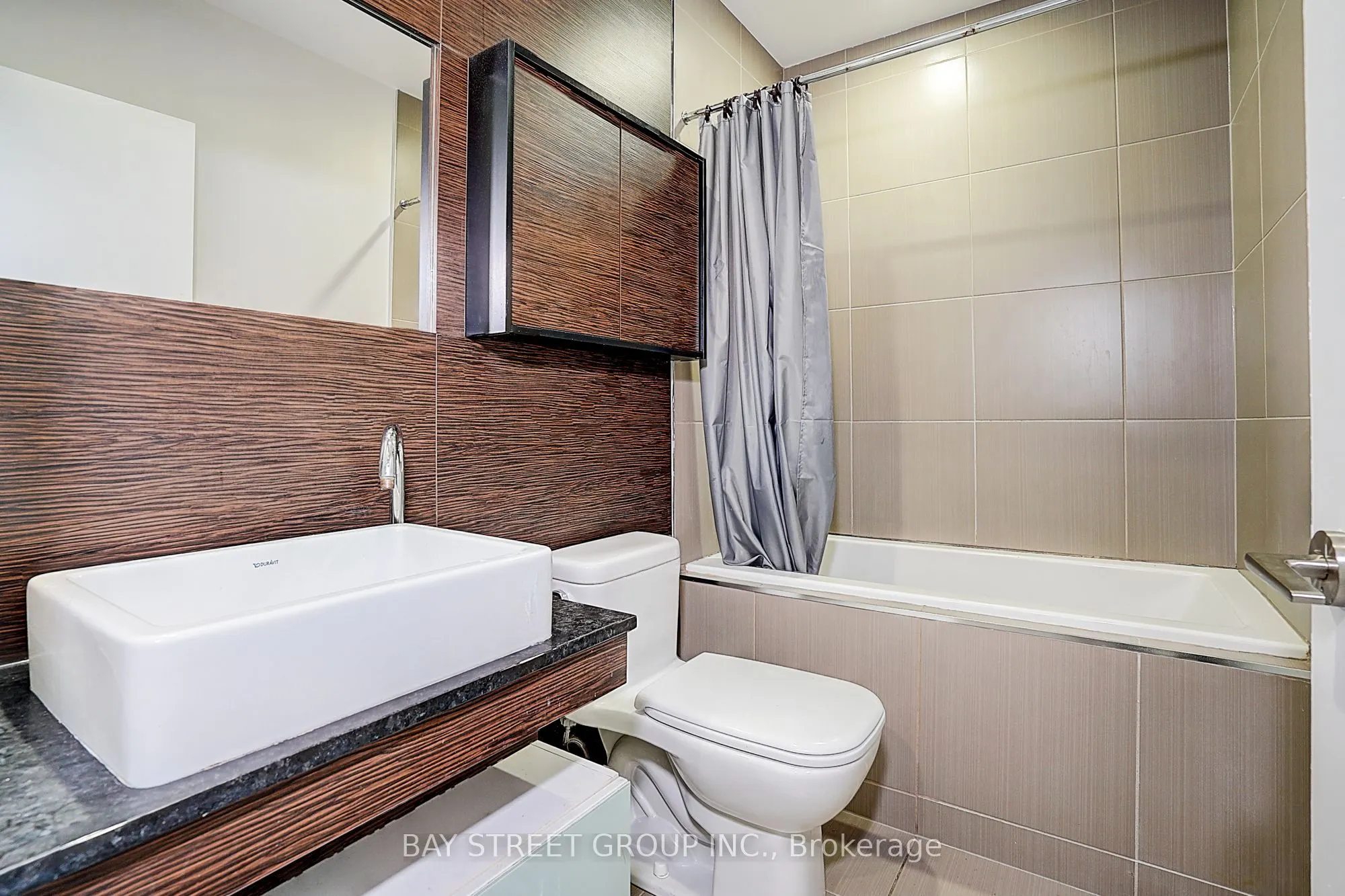 75 St Nicholas Street, #307