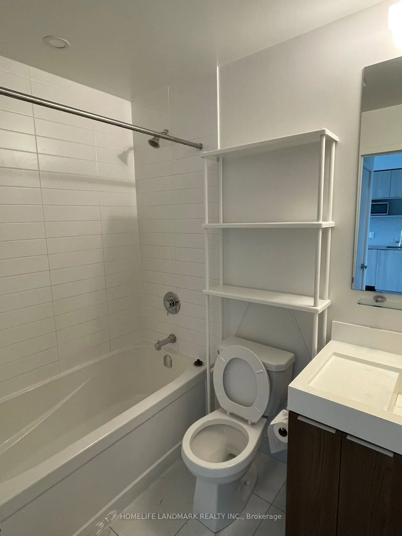 20 Tubman Avenue, #1808