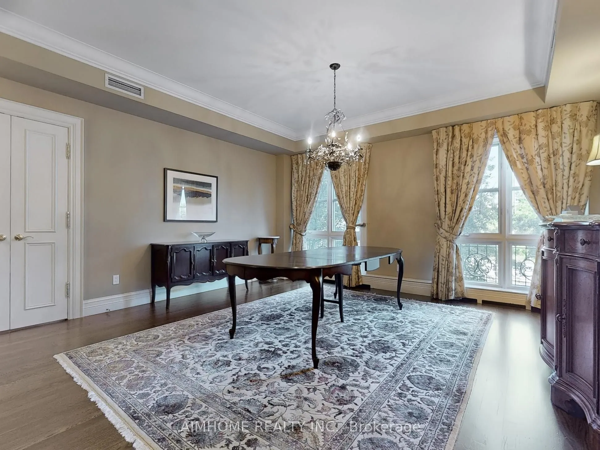 2 Chedington Place, #2C