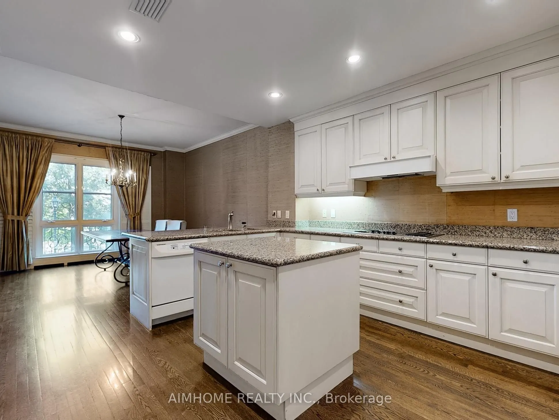 2 Chedington Place, #2C