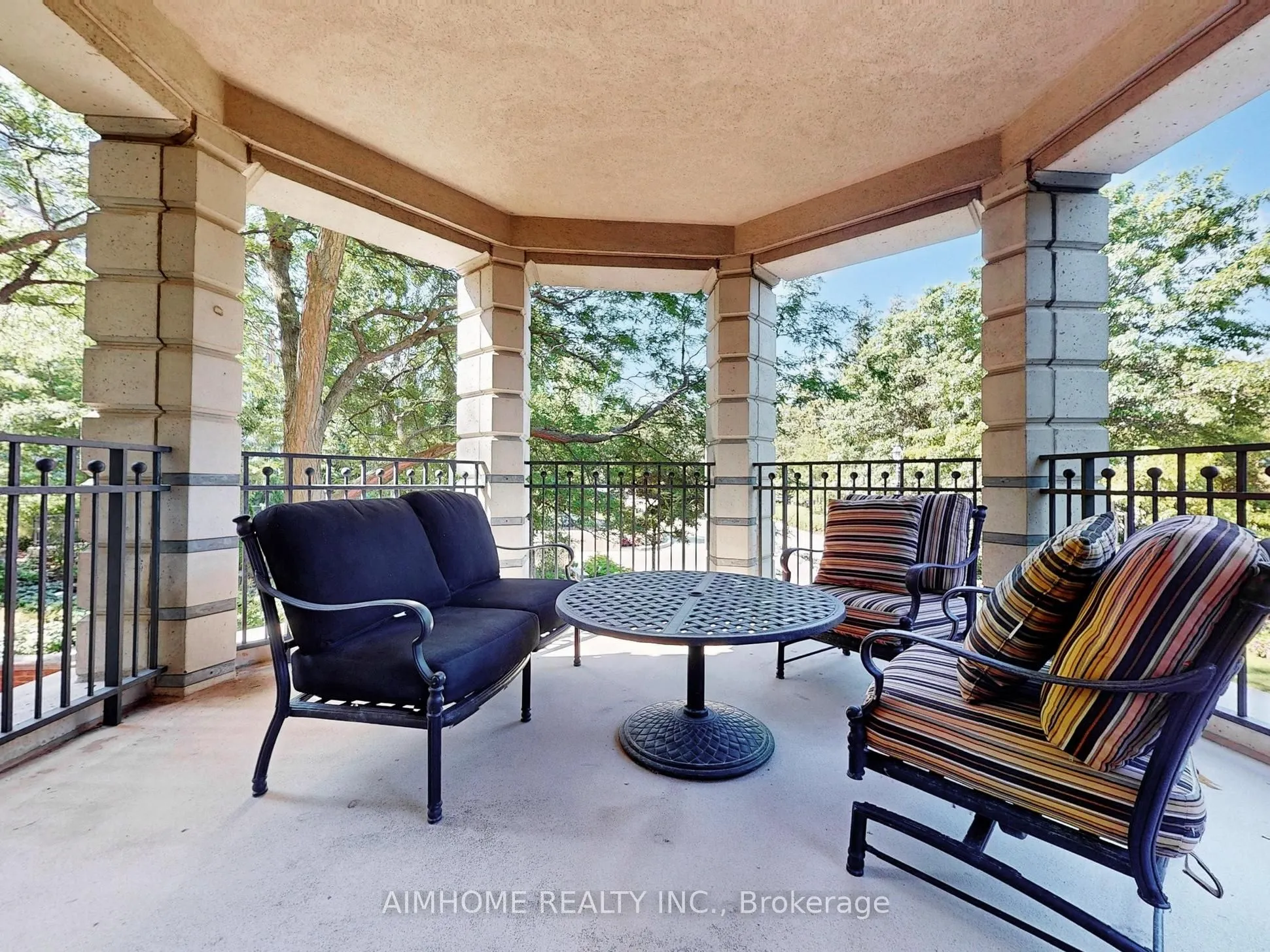 2 Chedington Place, #2C