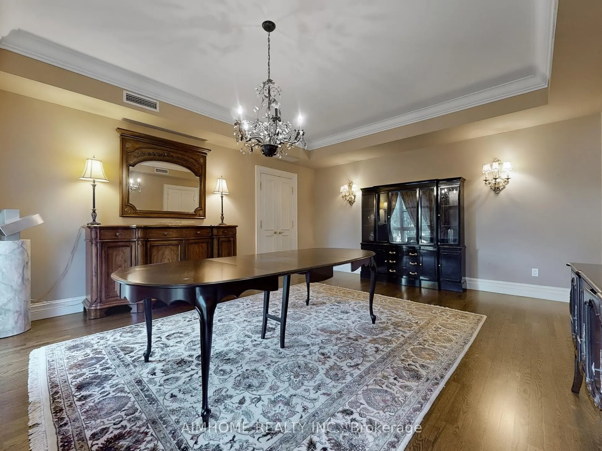 2 Chedington Place, #2C
