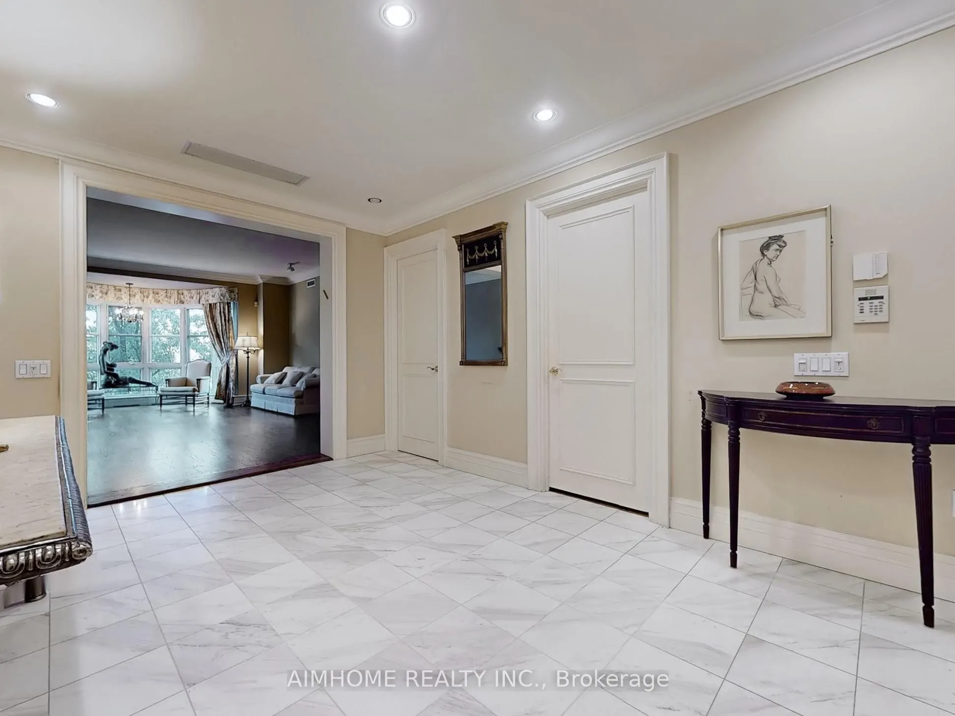 2 Chedington Place, #2C