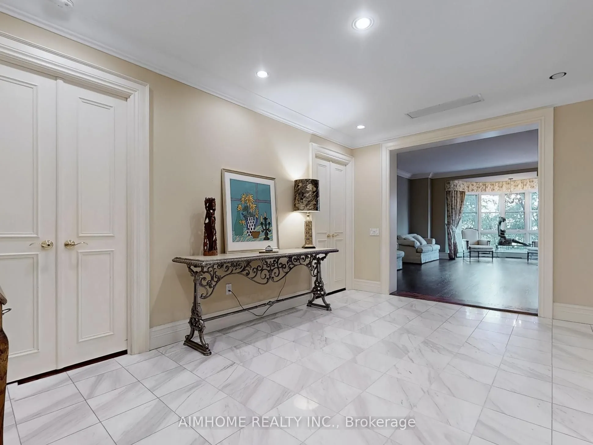 2 Chedington Place, #2C