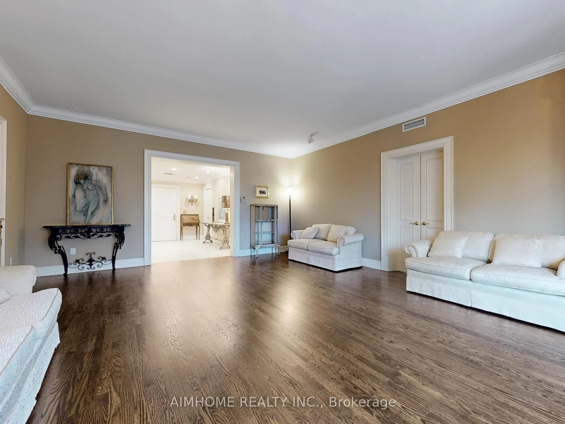 2 Chedington Place, #2C