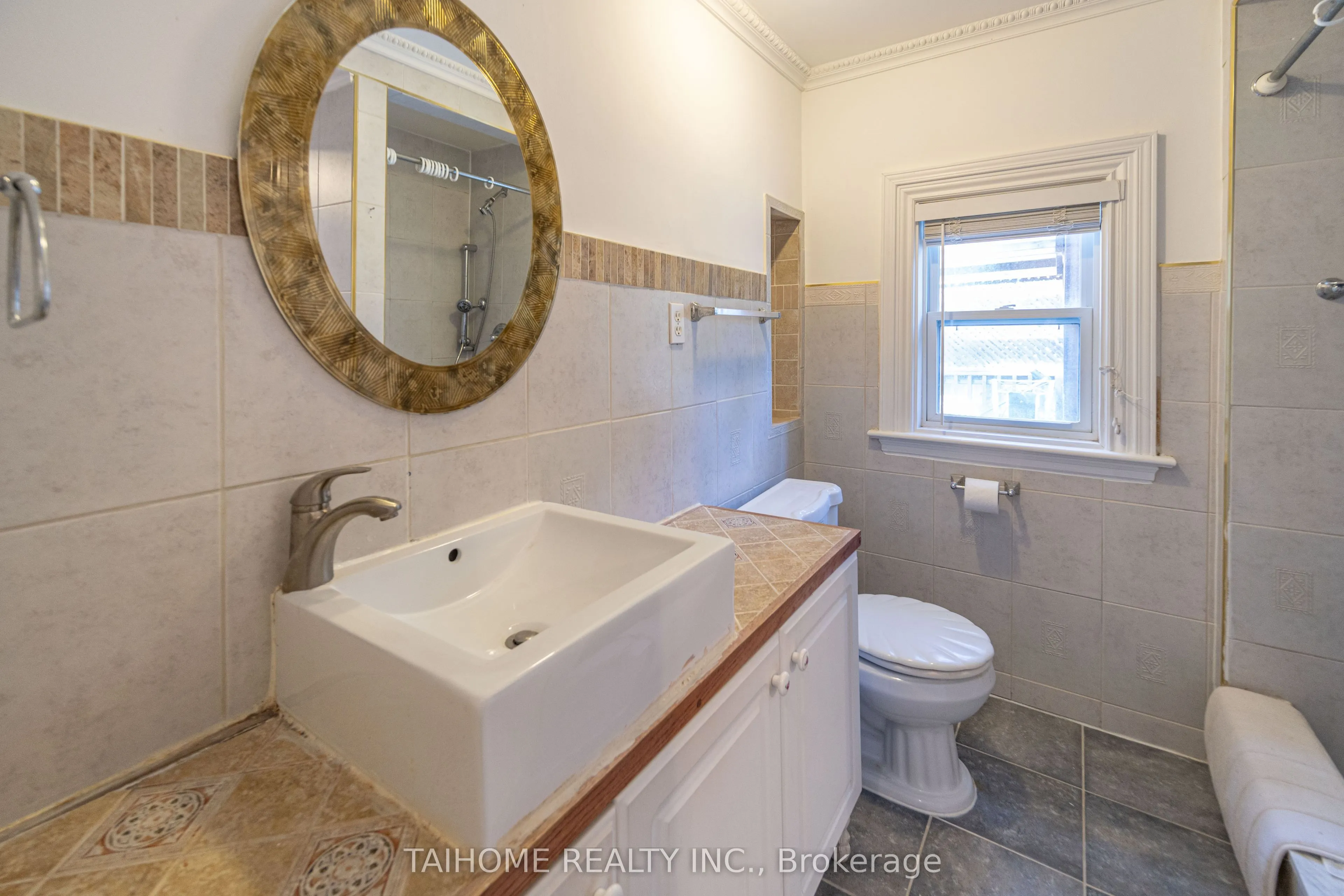 47 Dromore Crescent