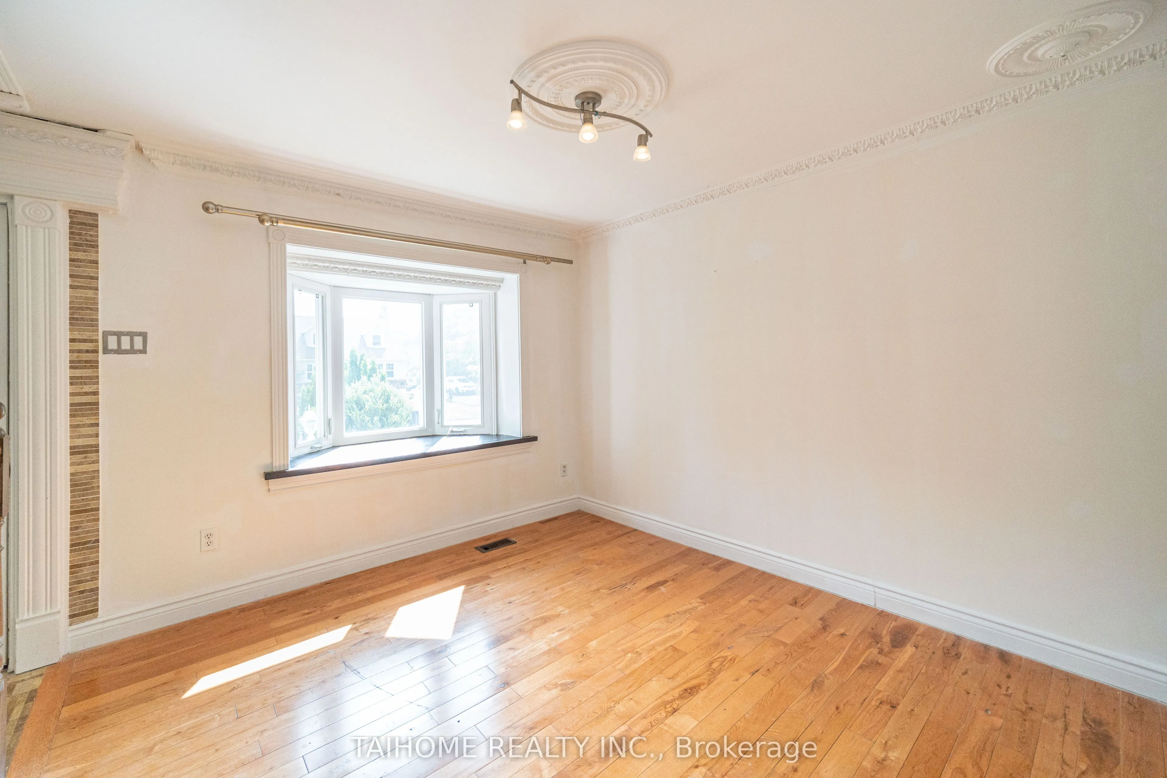 47 Dromore Crescent
