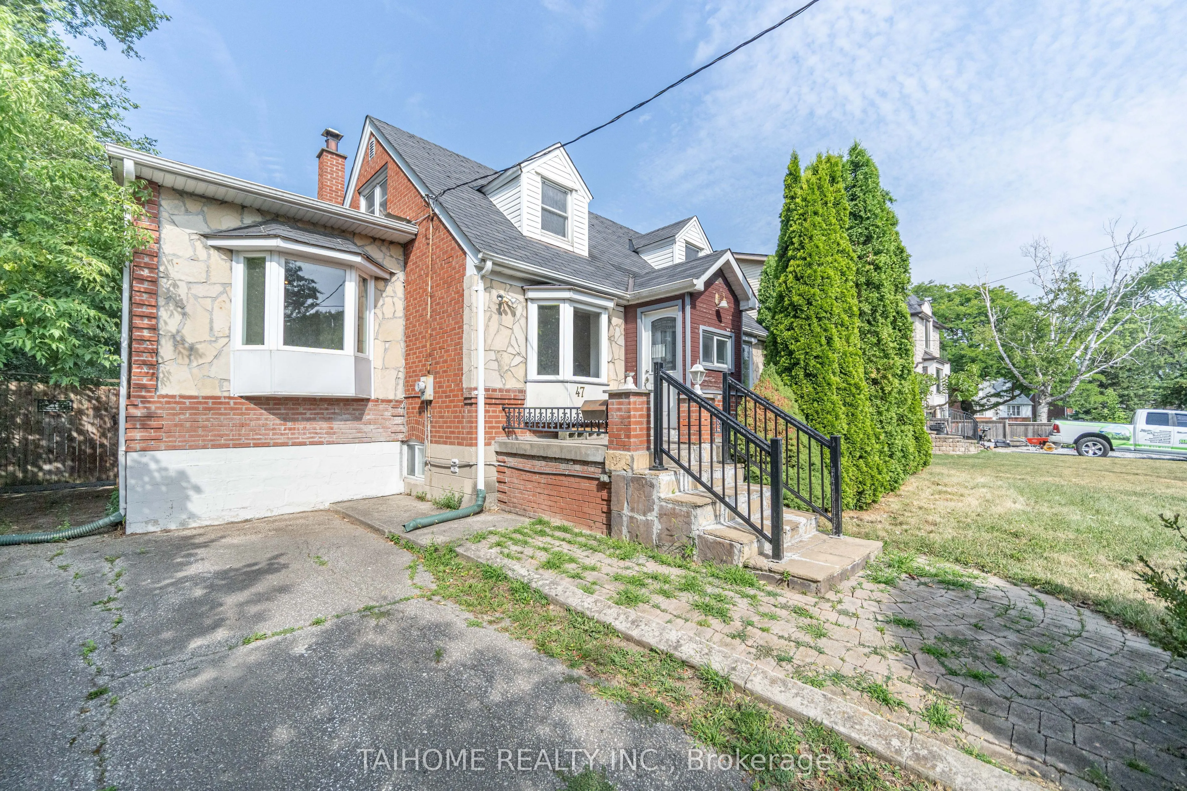 47 Dromore Crescent