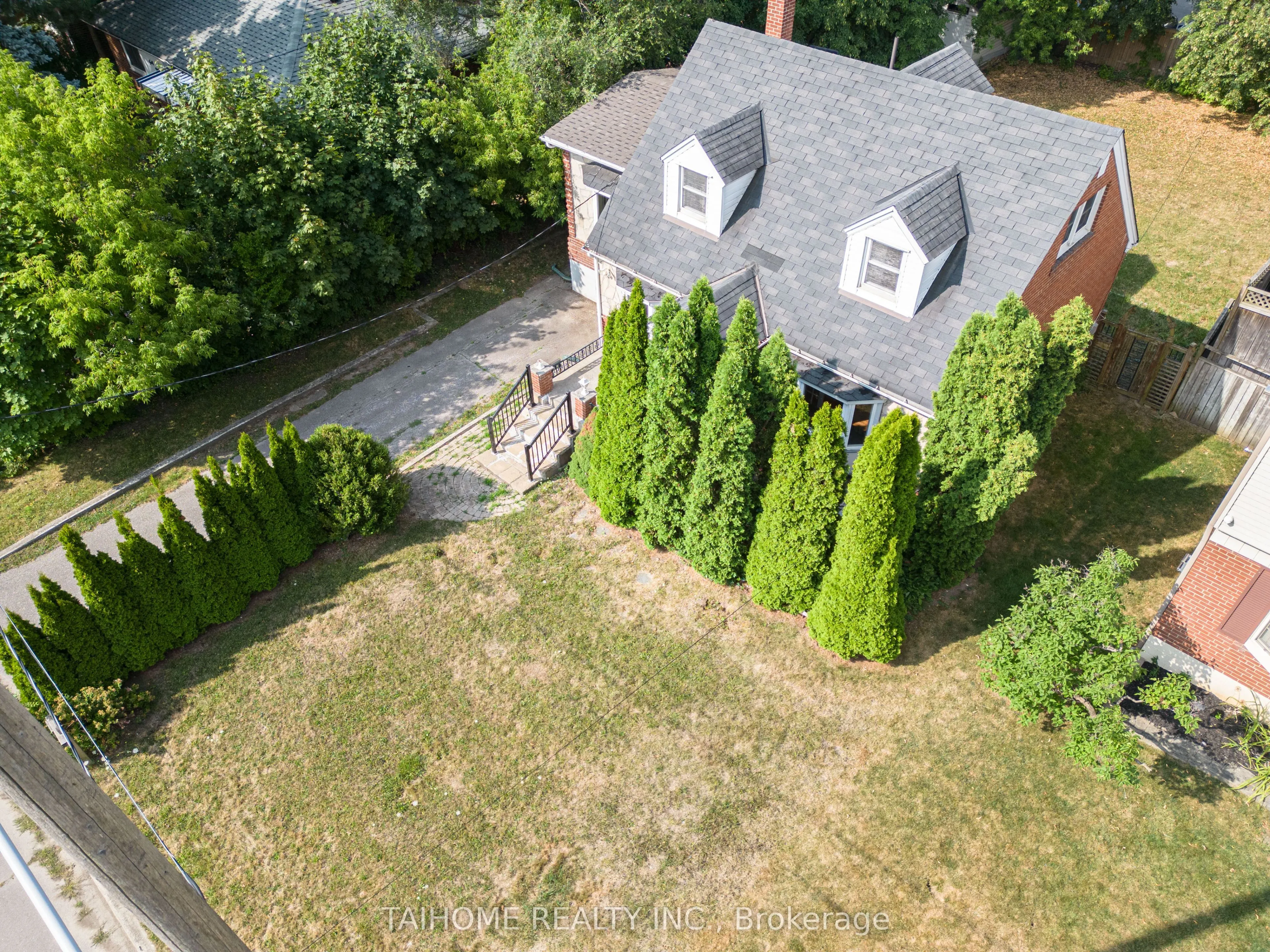 47 Dromore Crescent