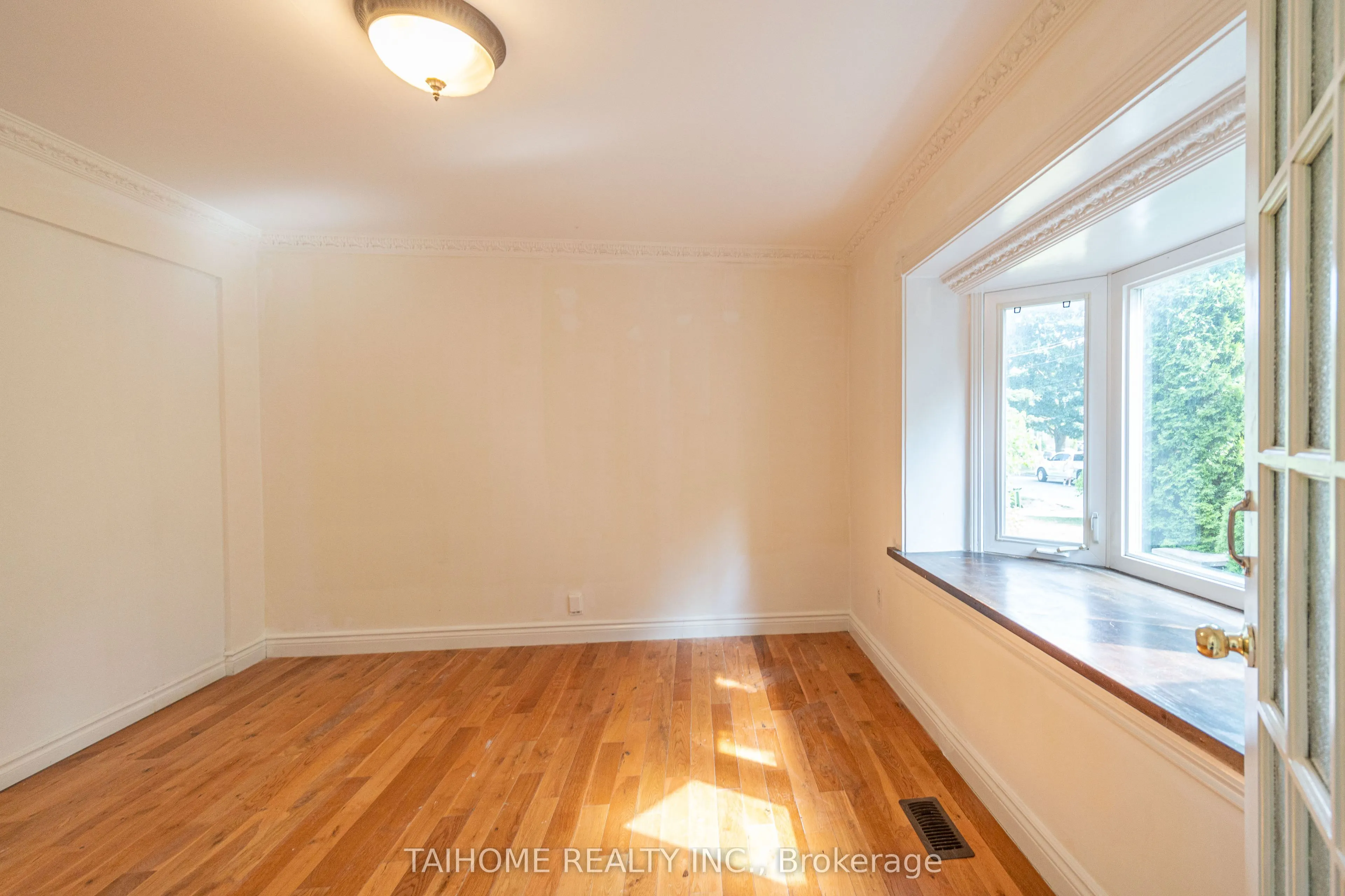 47 Dromore Crescent