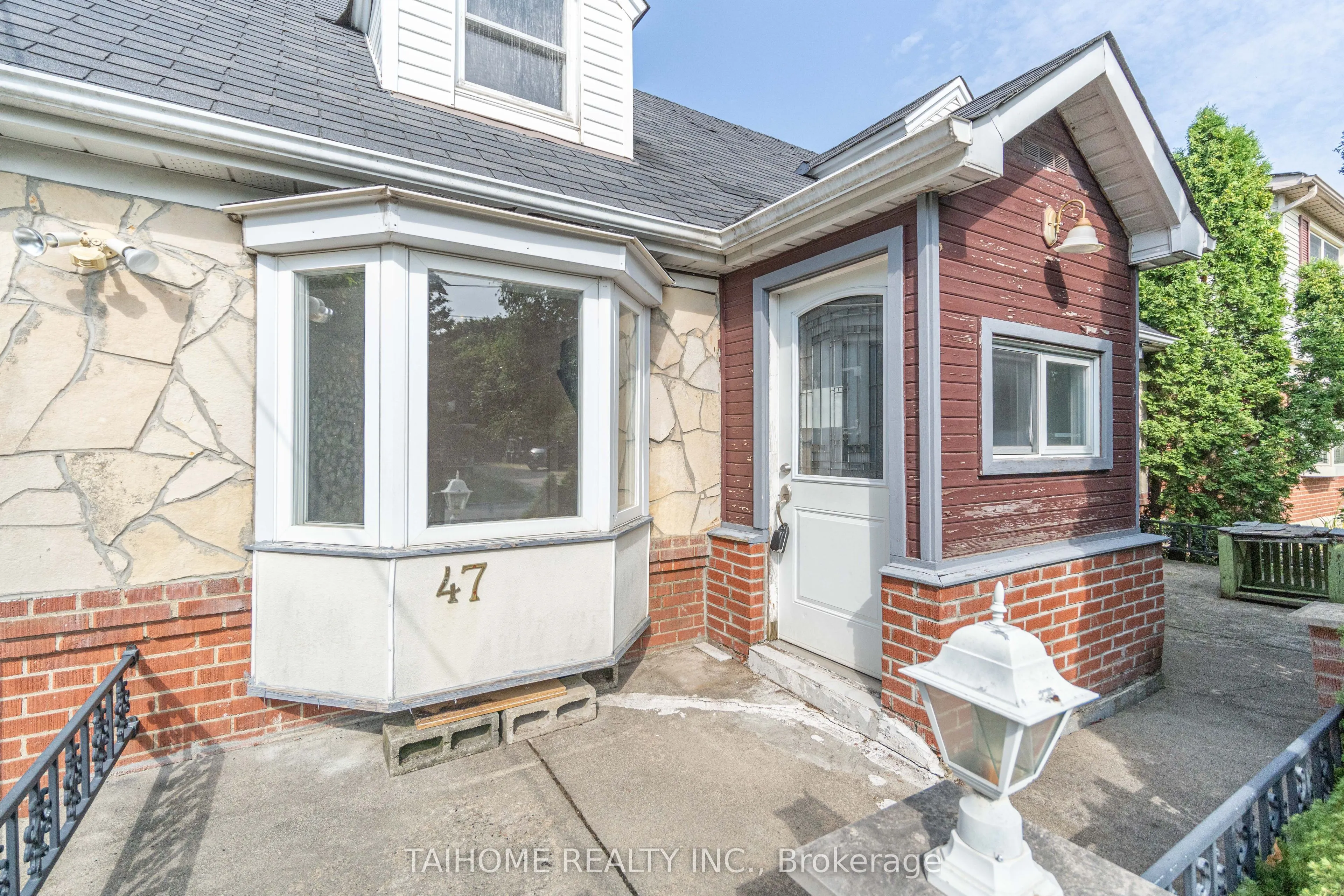 47 Dromore Crescent