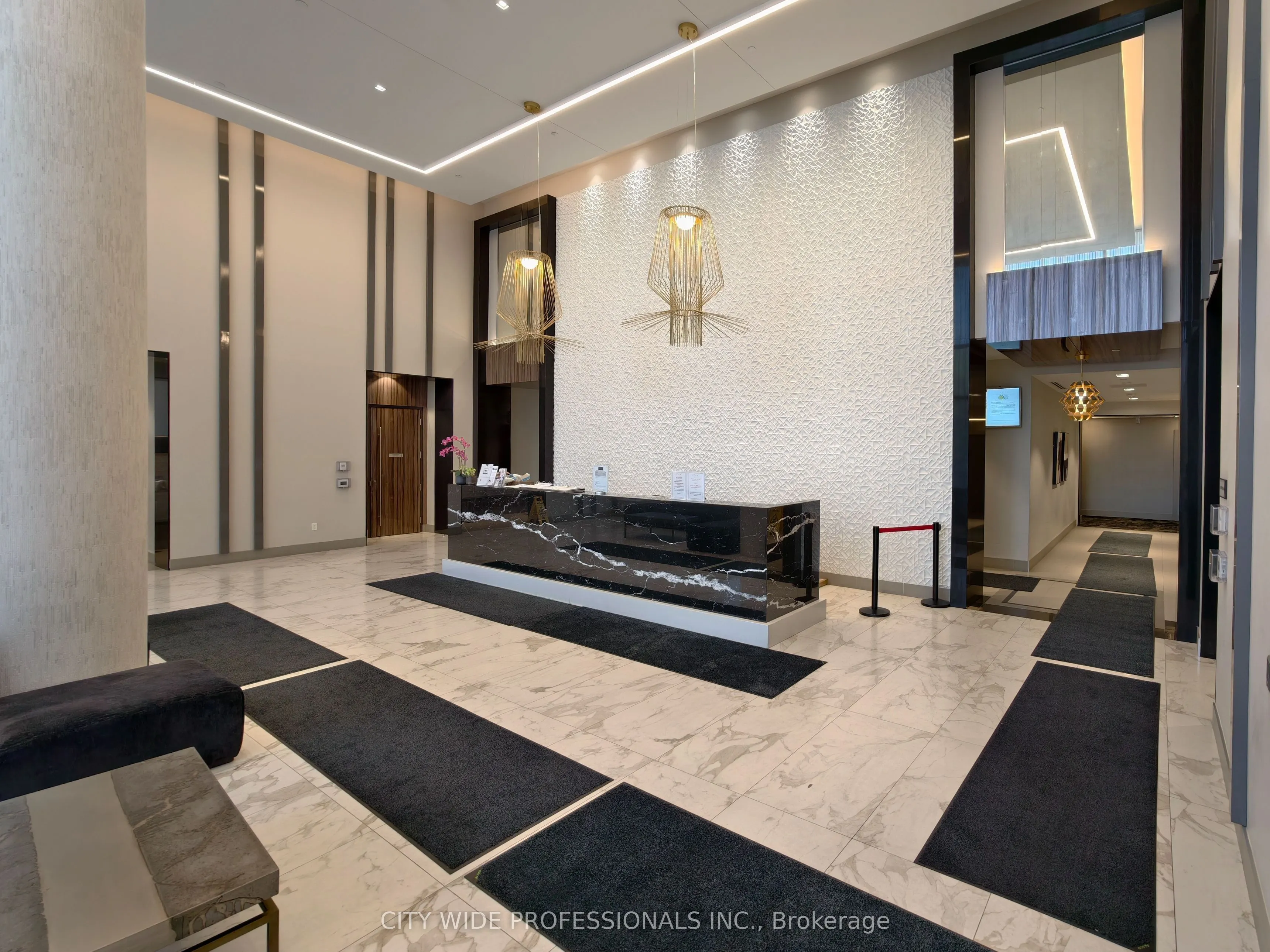 38 Forest Manor Road, #1208