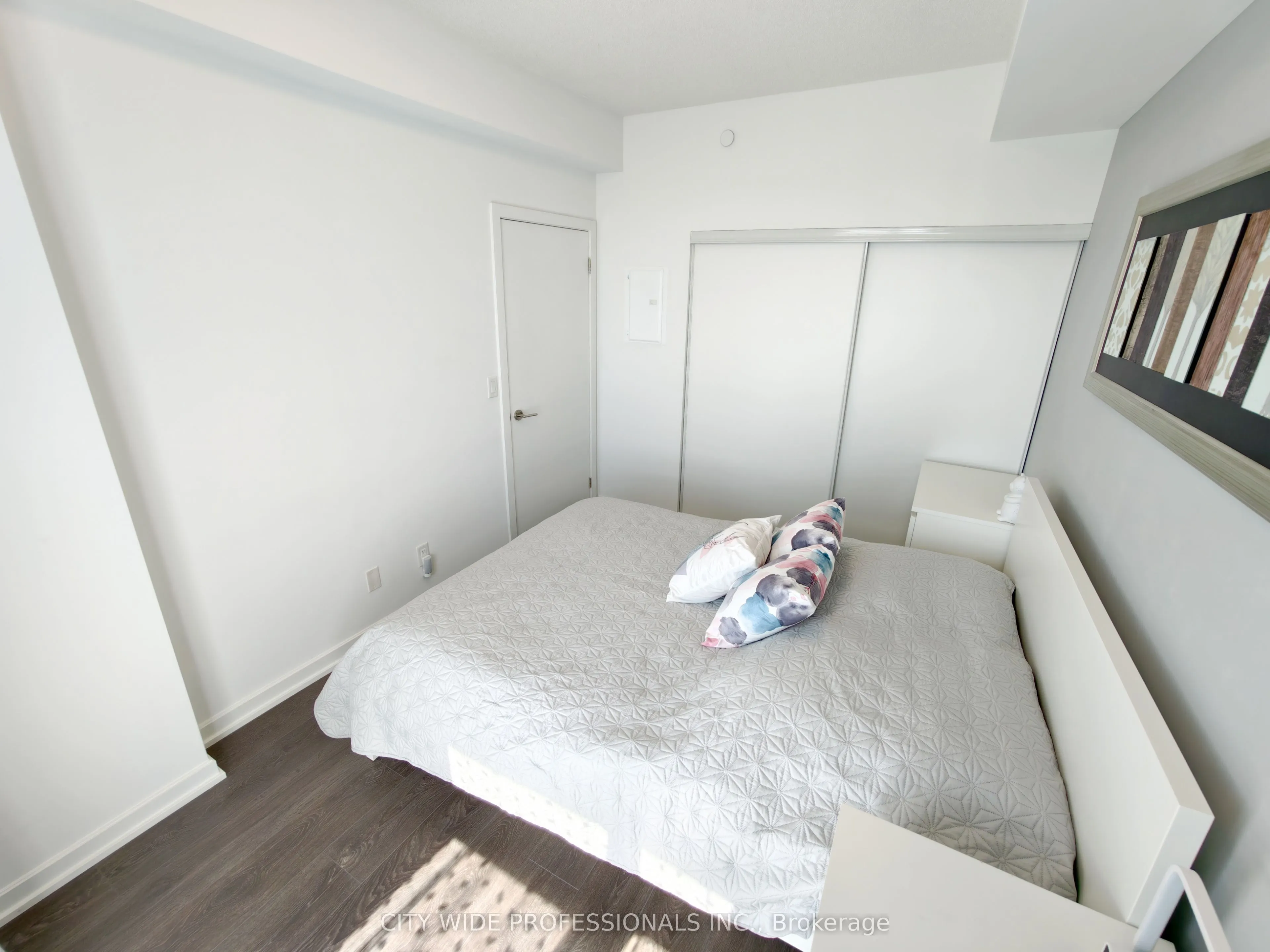 38 Forest Manor Road, #1208
