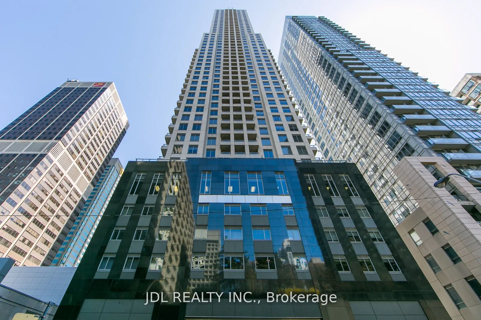 35 Balmuto Street #1507