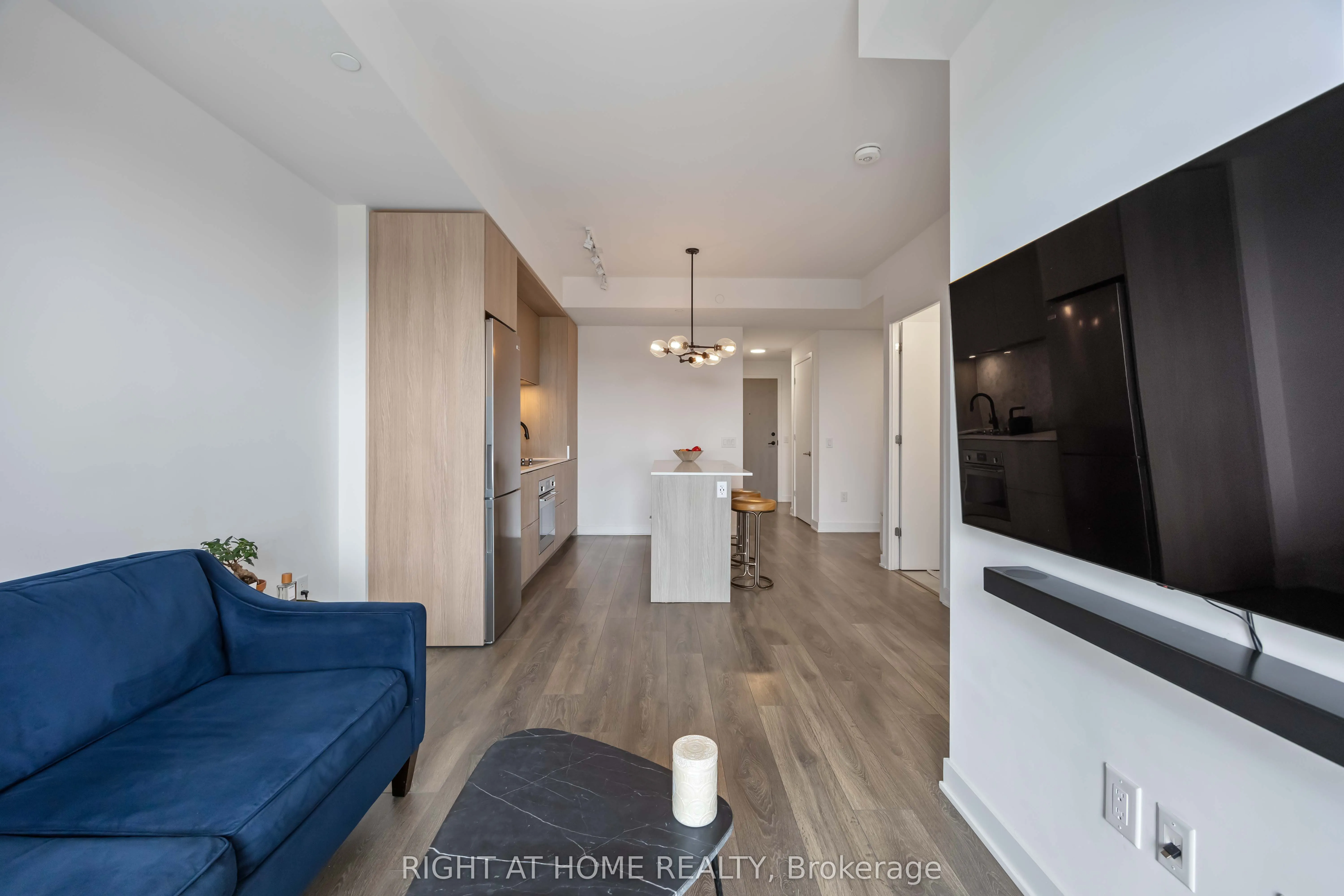 130 River Street, #601