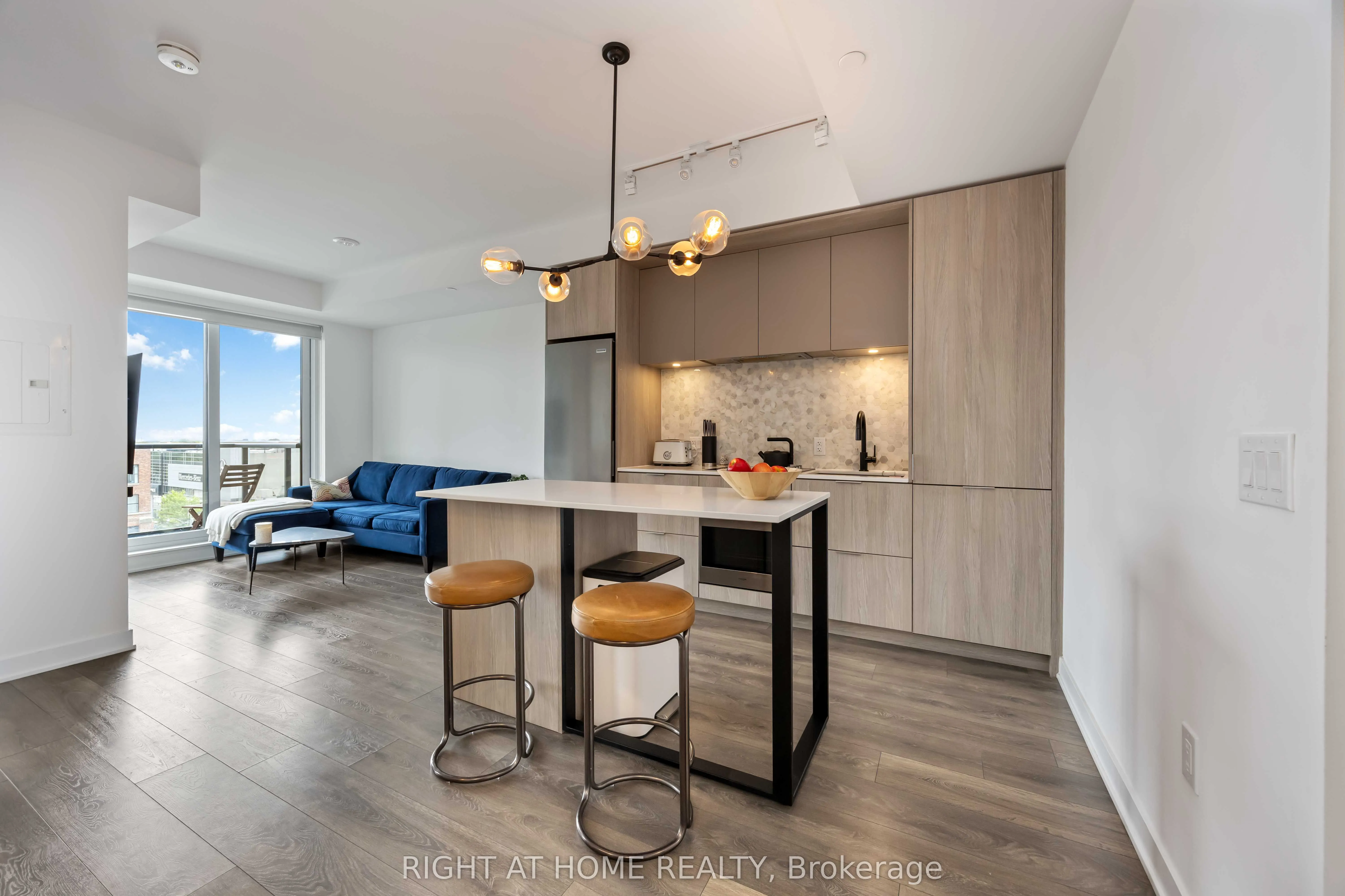 130 River Street, #601