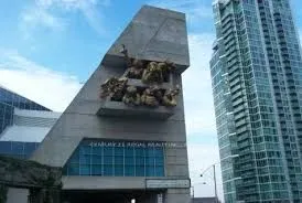 277 FRONT Street W