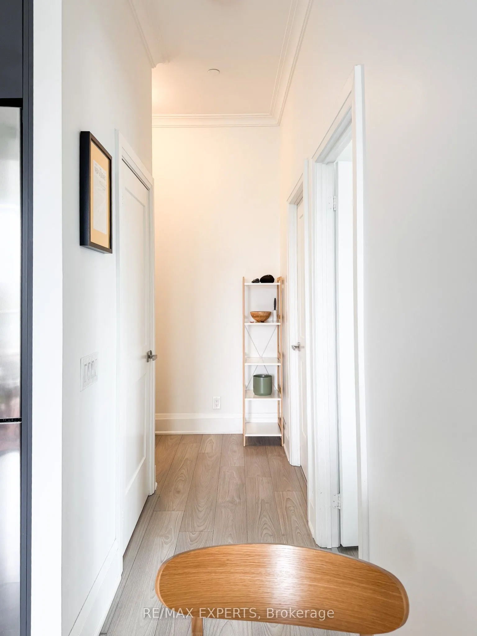 120 Parliament Street, #902