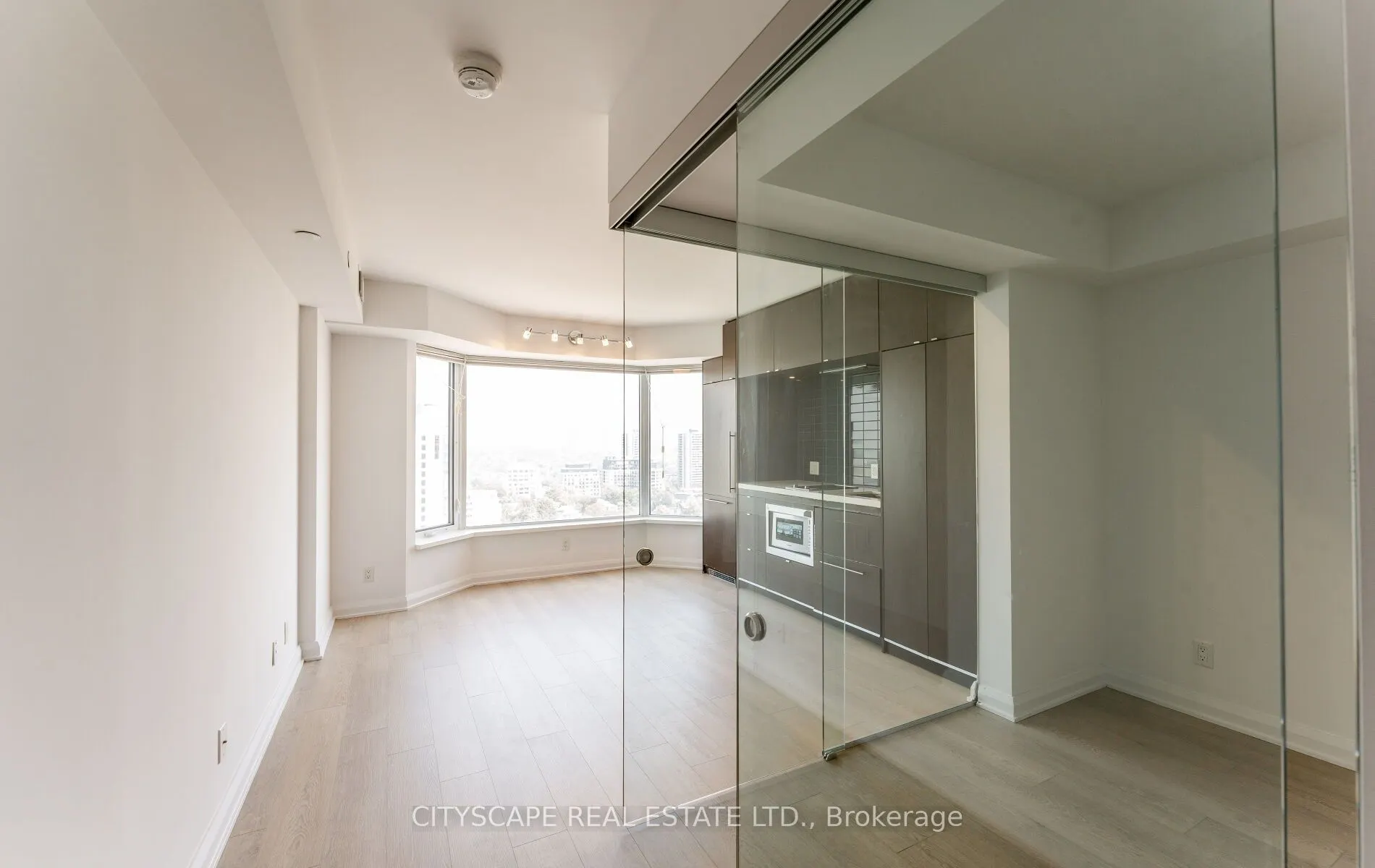 155 Yorkville Avenue, #2120