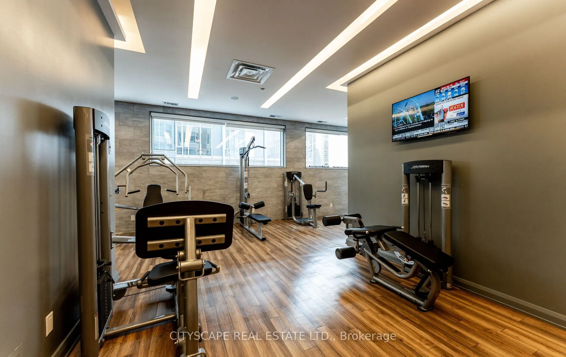 155 Yorkville Avenue, #2120