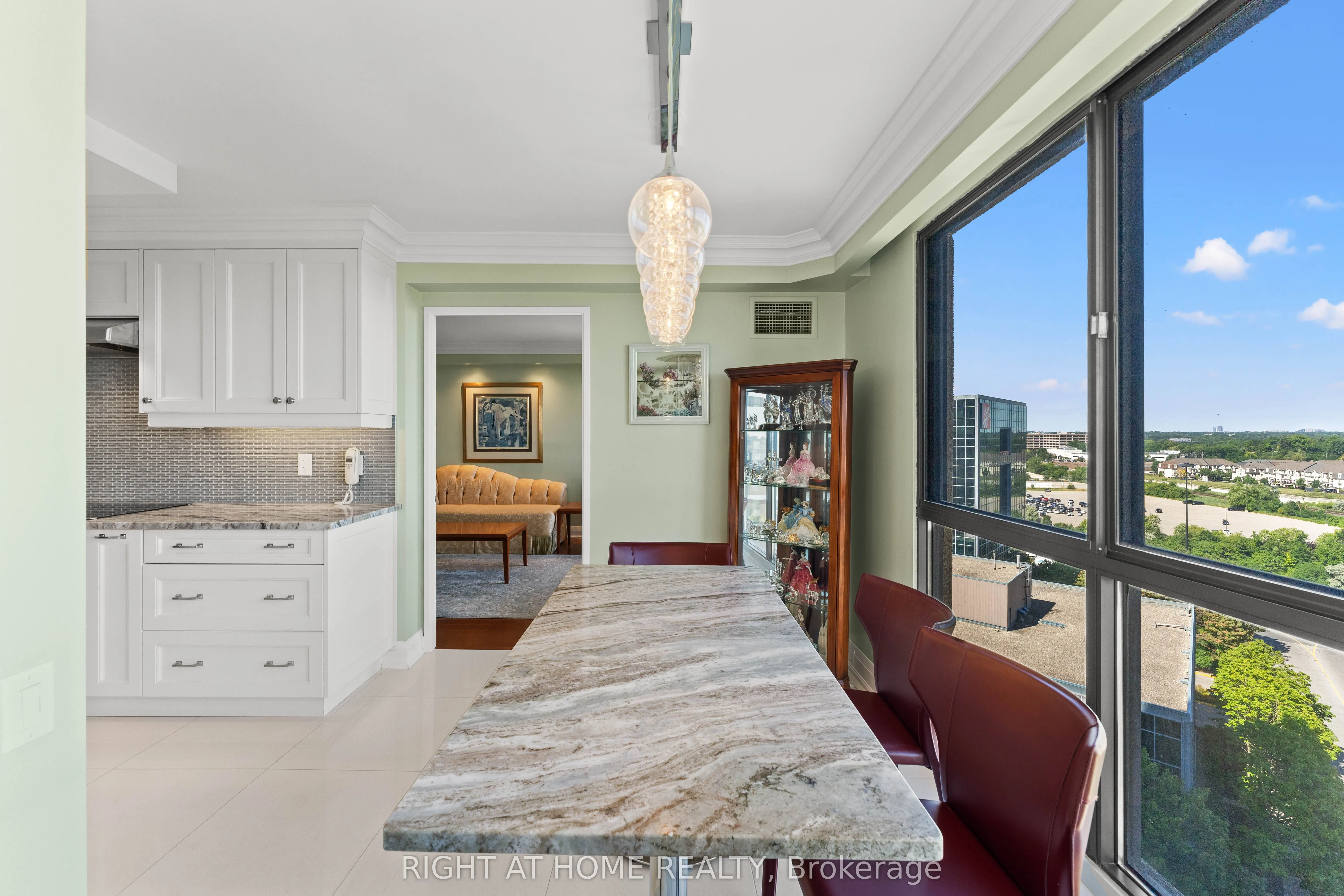 3 Concorde Place, #1503