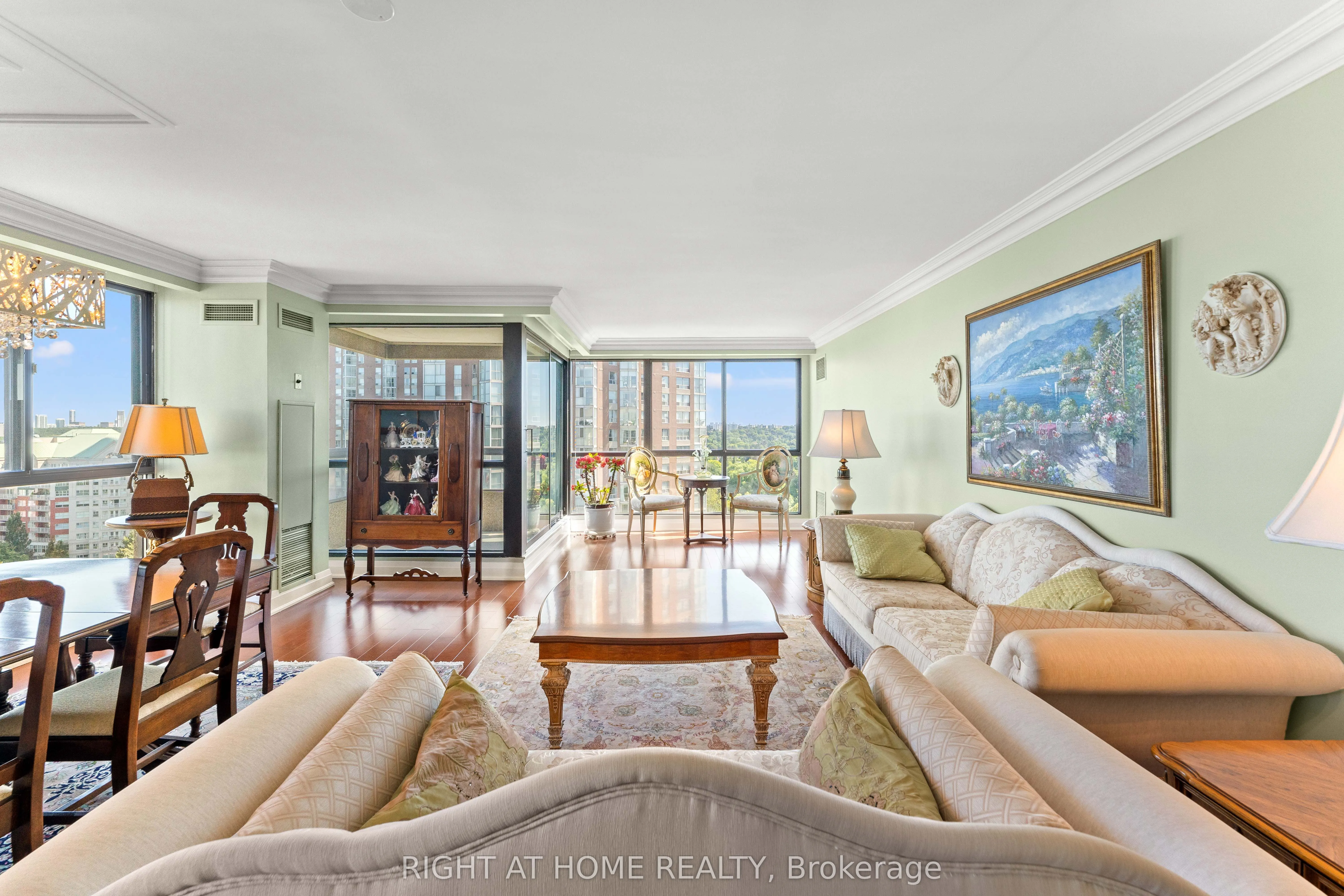 3 Concorde Place, #1503