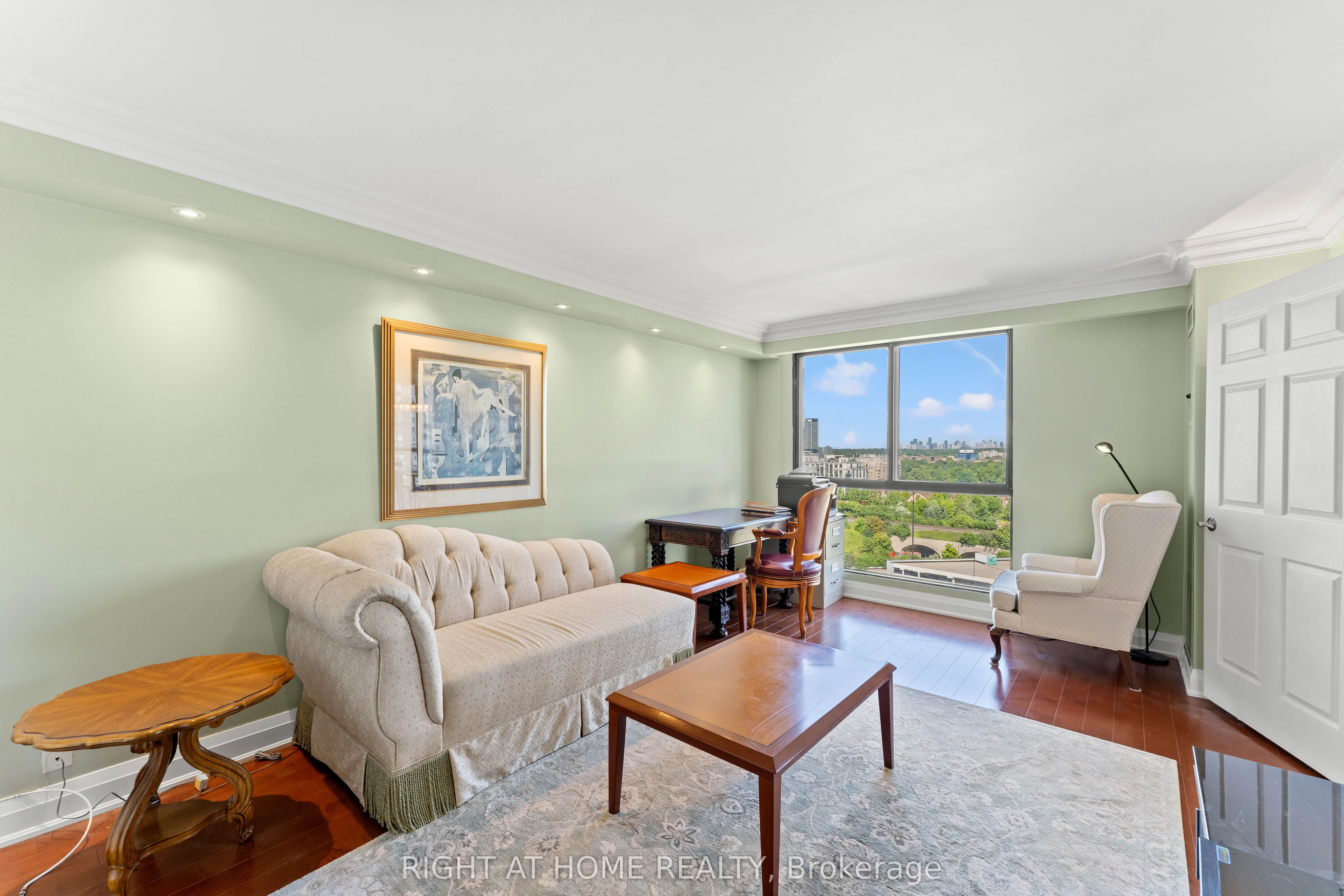 3 Concorde Place, #1503