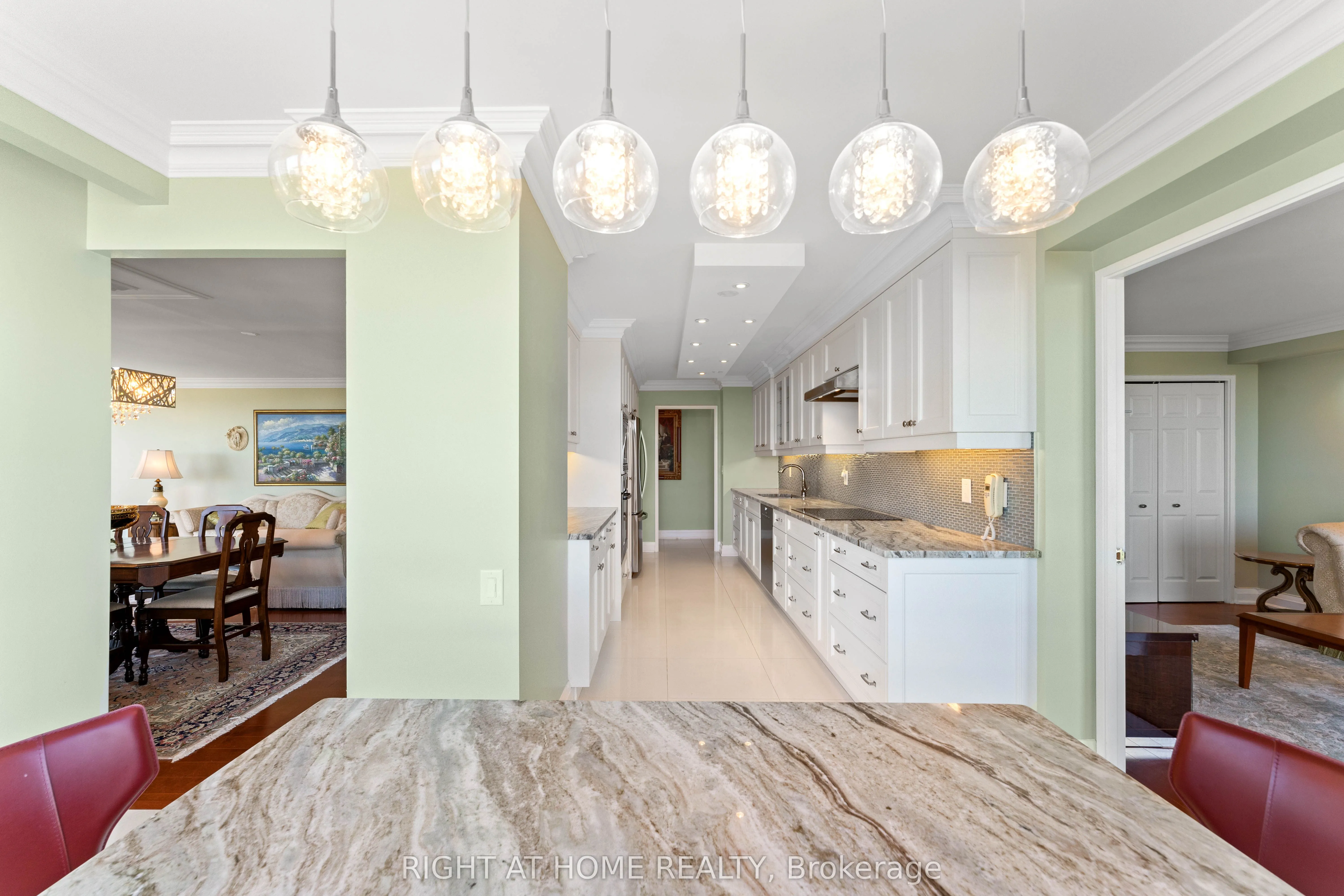 3 Concorde Place, #1503
