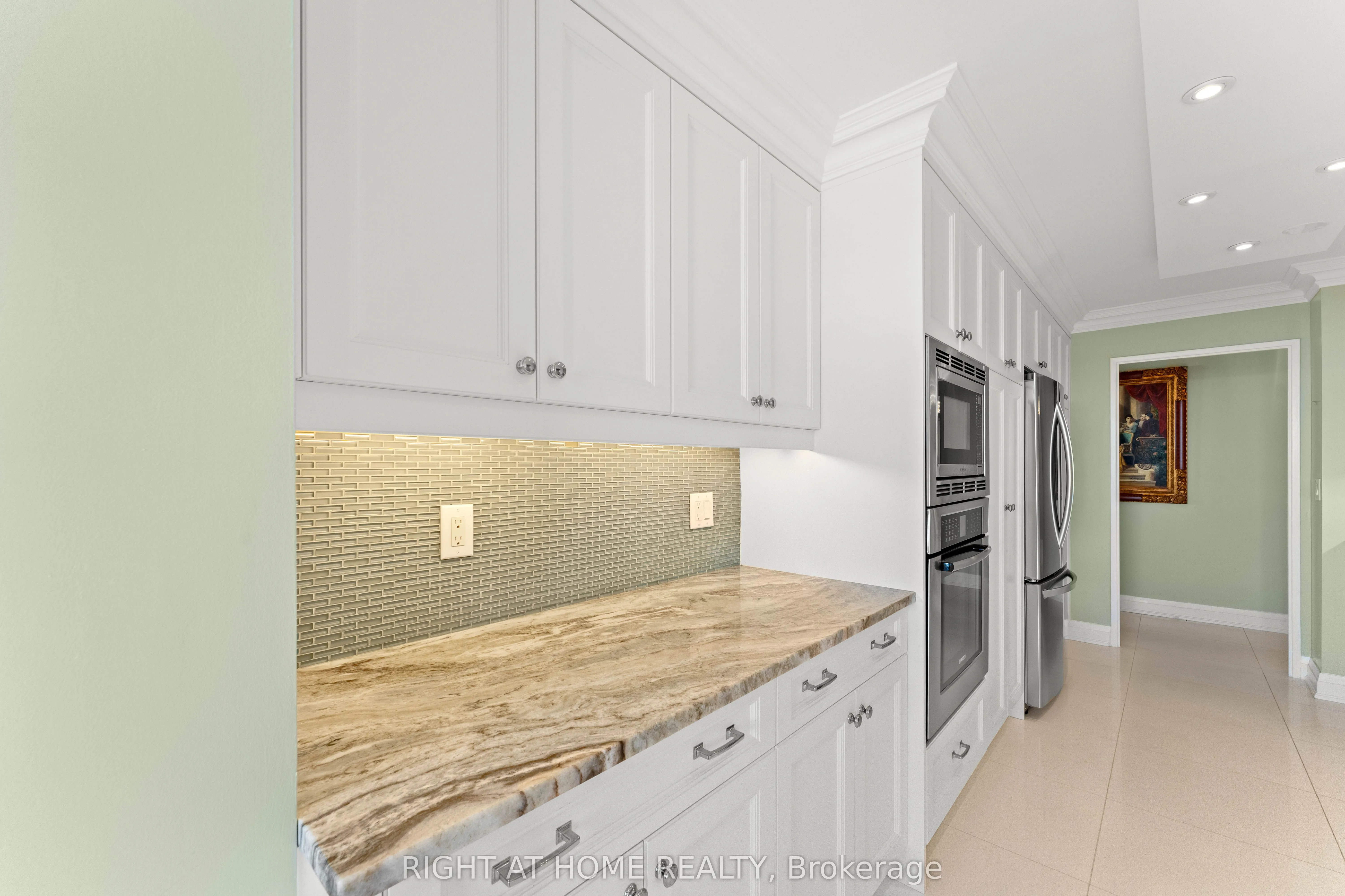 3 Concorde Place, #1503
