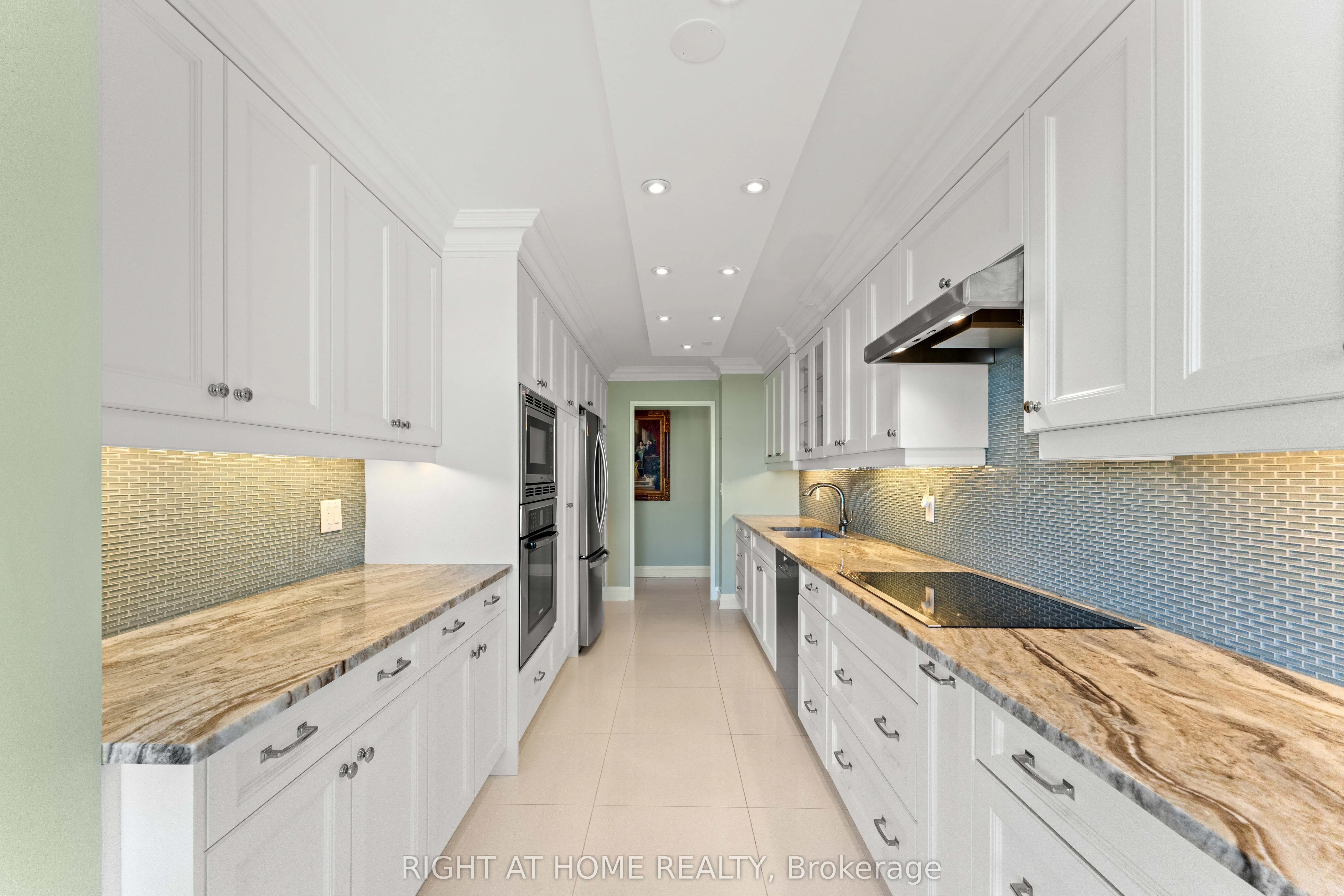 3 Concorde Place, #1503