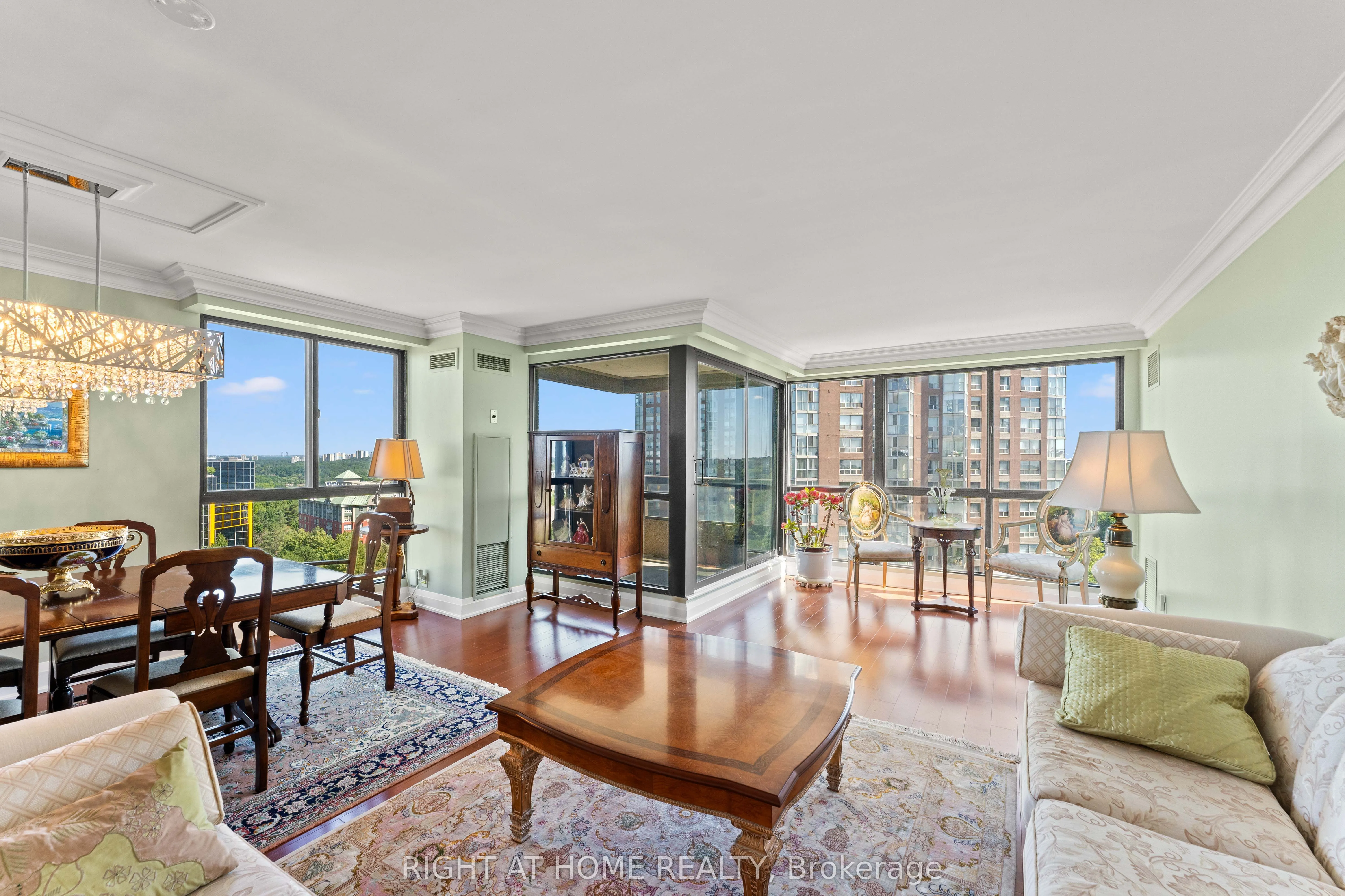 3 Concorde Place, #1503