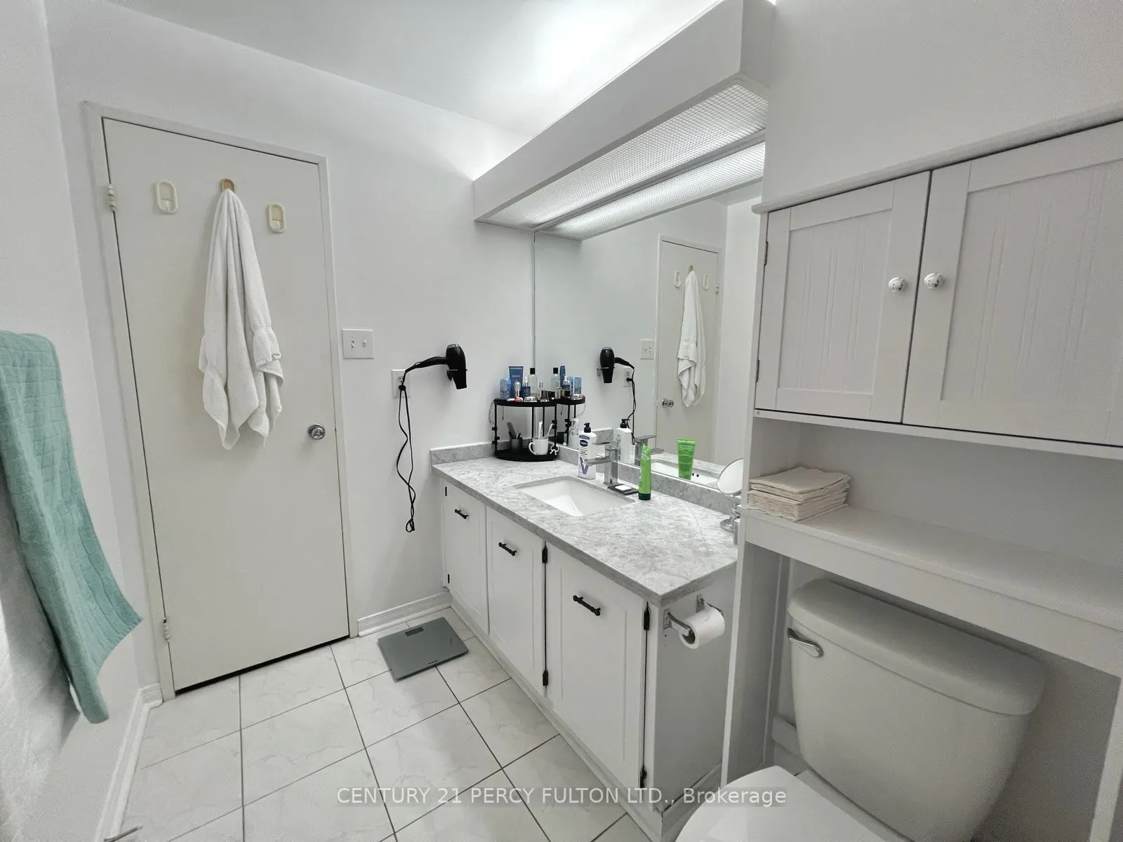 4005 Don Mills Road, #228