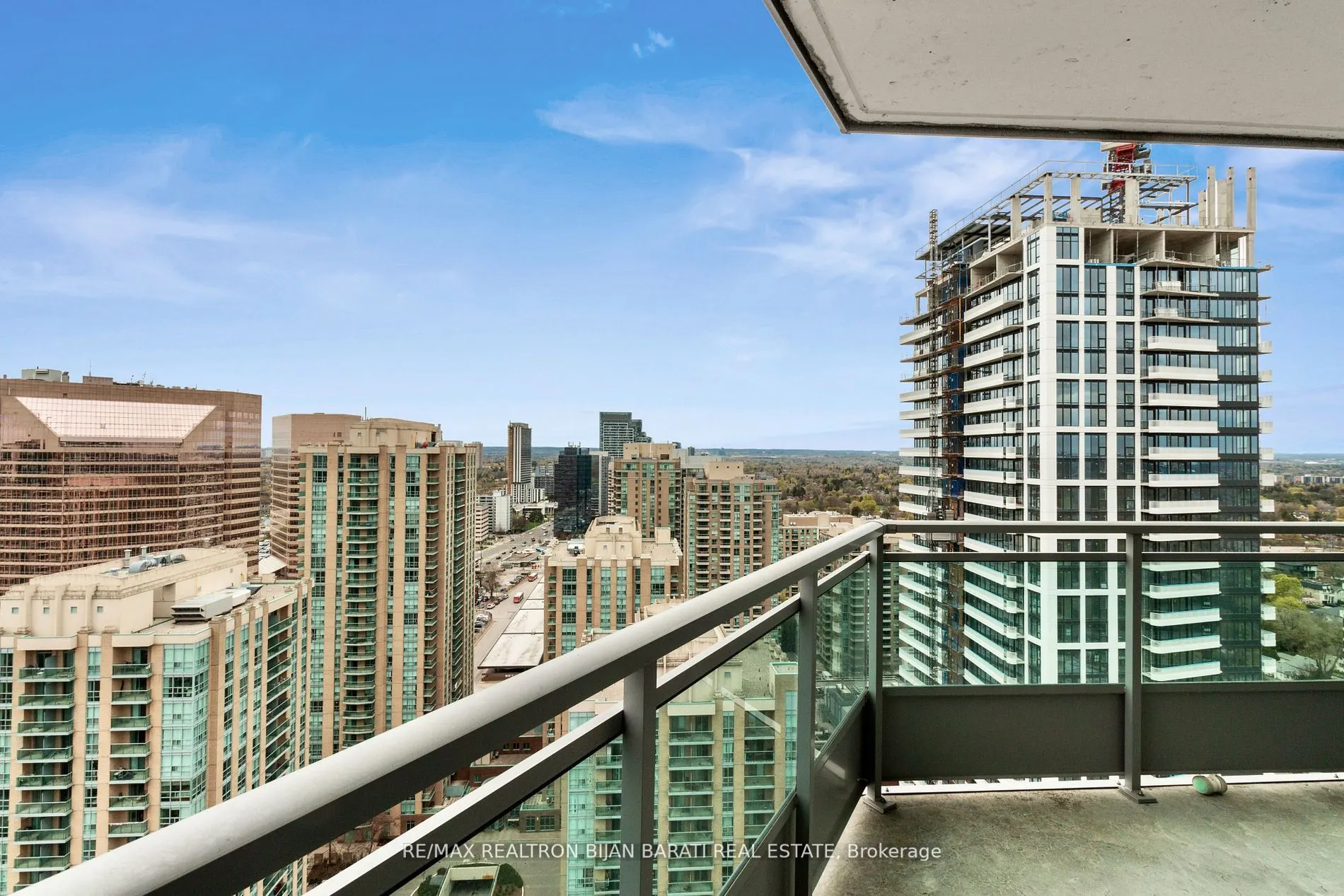18 Holmes Avenue, #2510