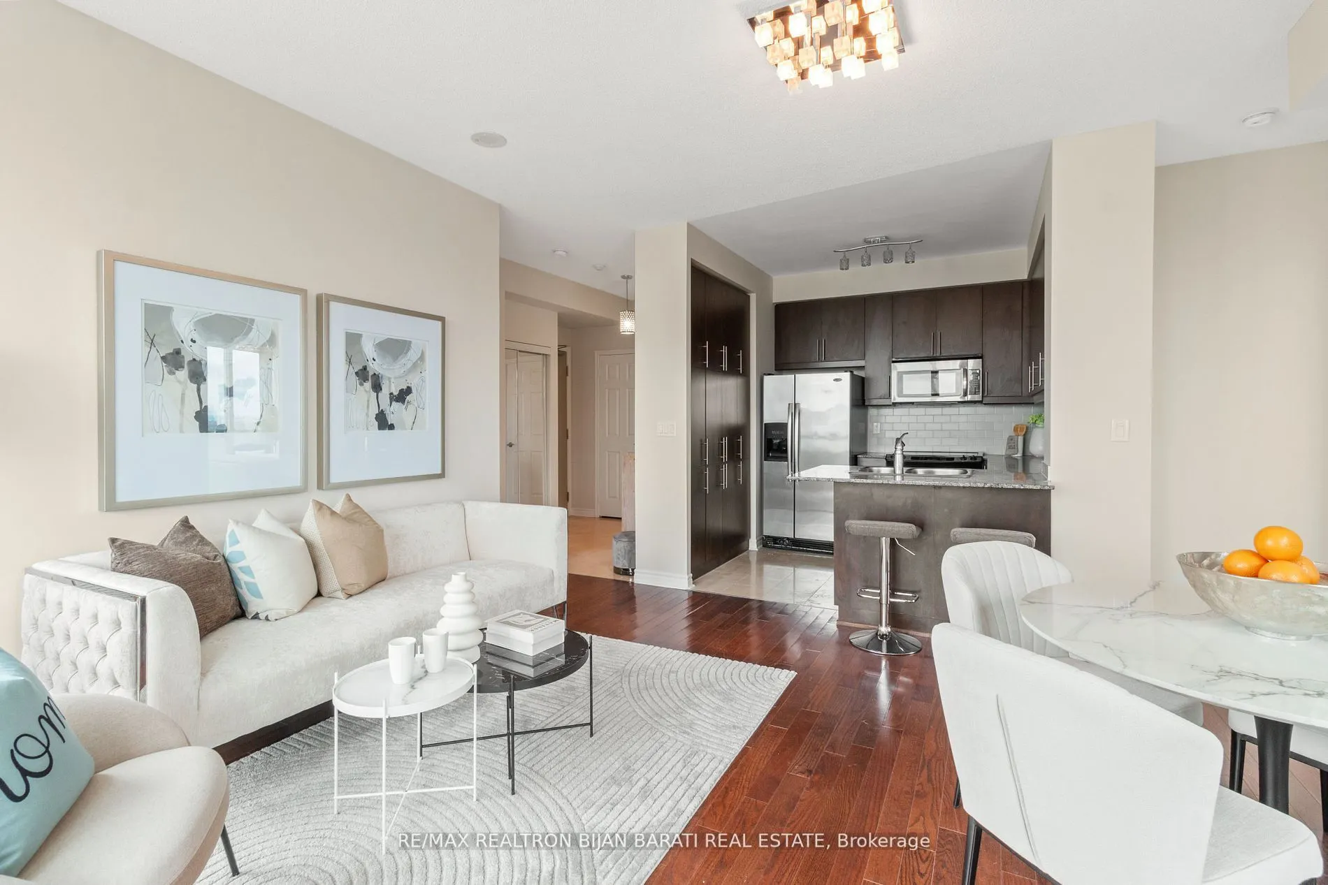 18 Holmes Avenue, #2510
