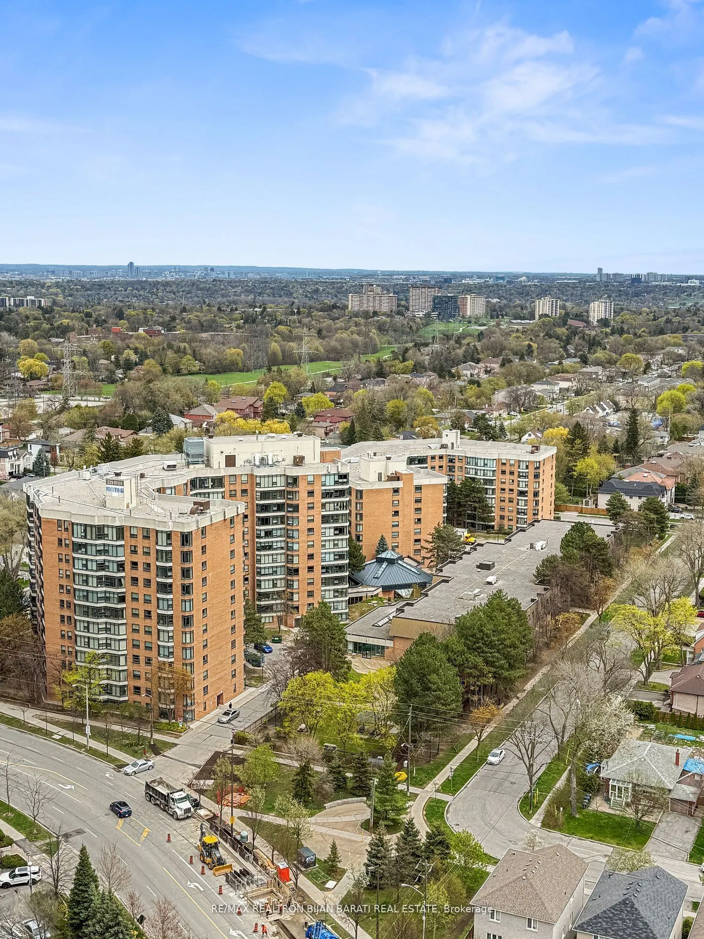 18 Holmes Avenue, #2510