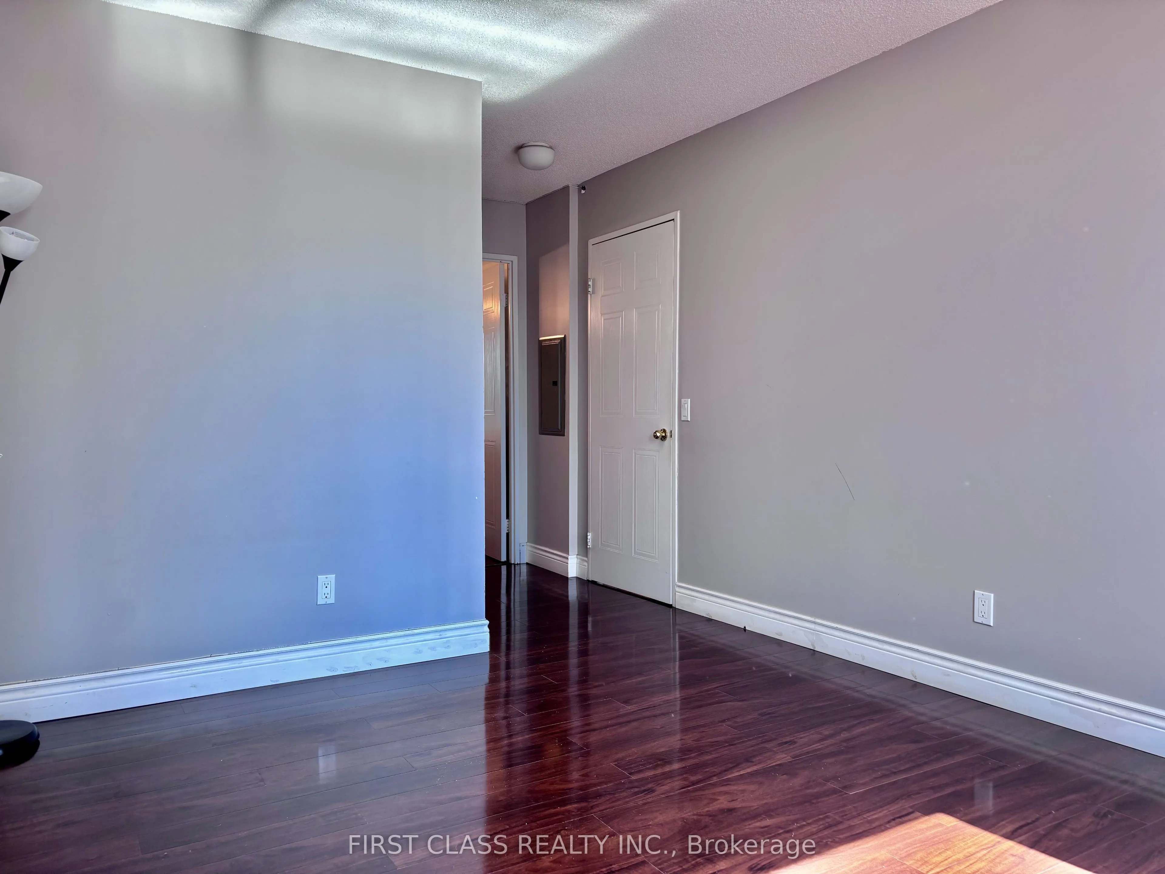 238 Doris Avenue, #1503