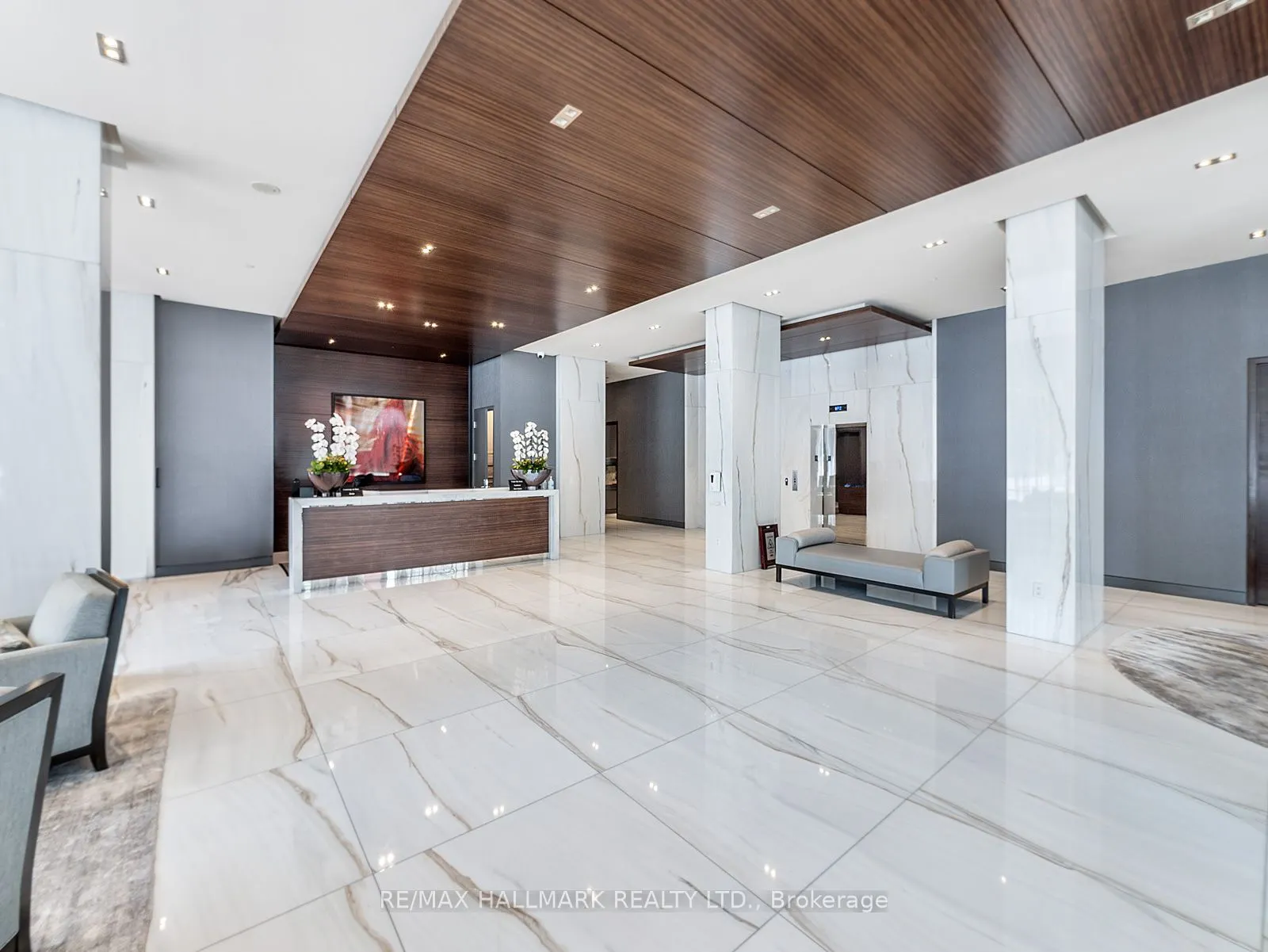 88 Davenport Road, #308