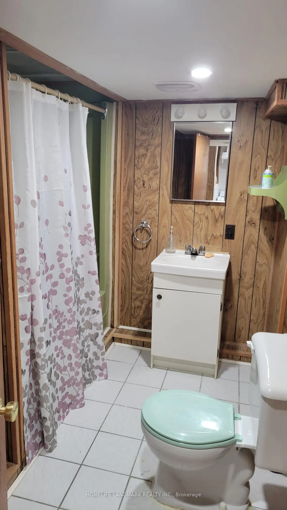 115 Marbury Crescent, #Lower