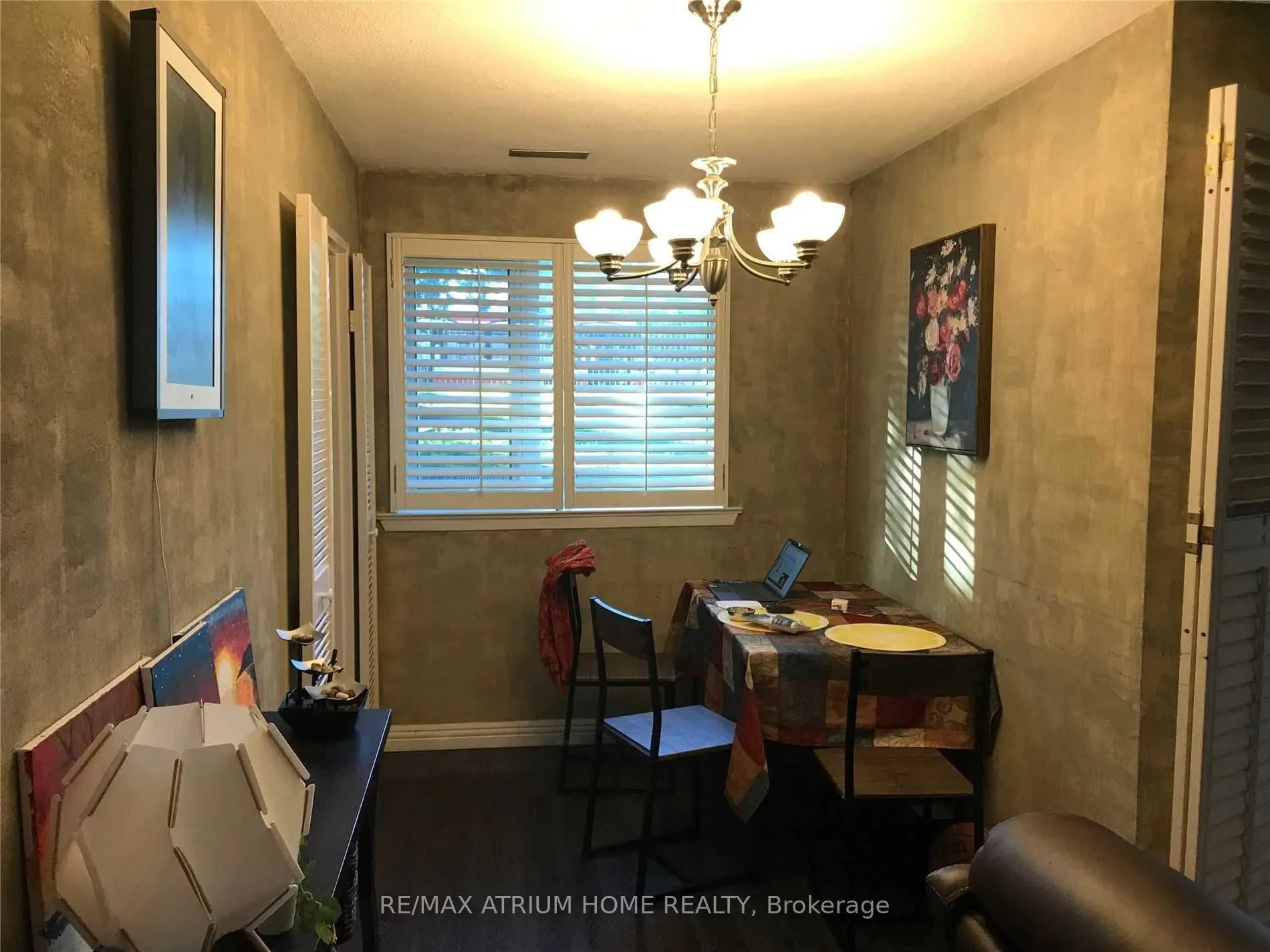 4005 Don Mills Road, #124