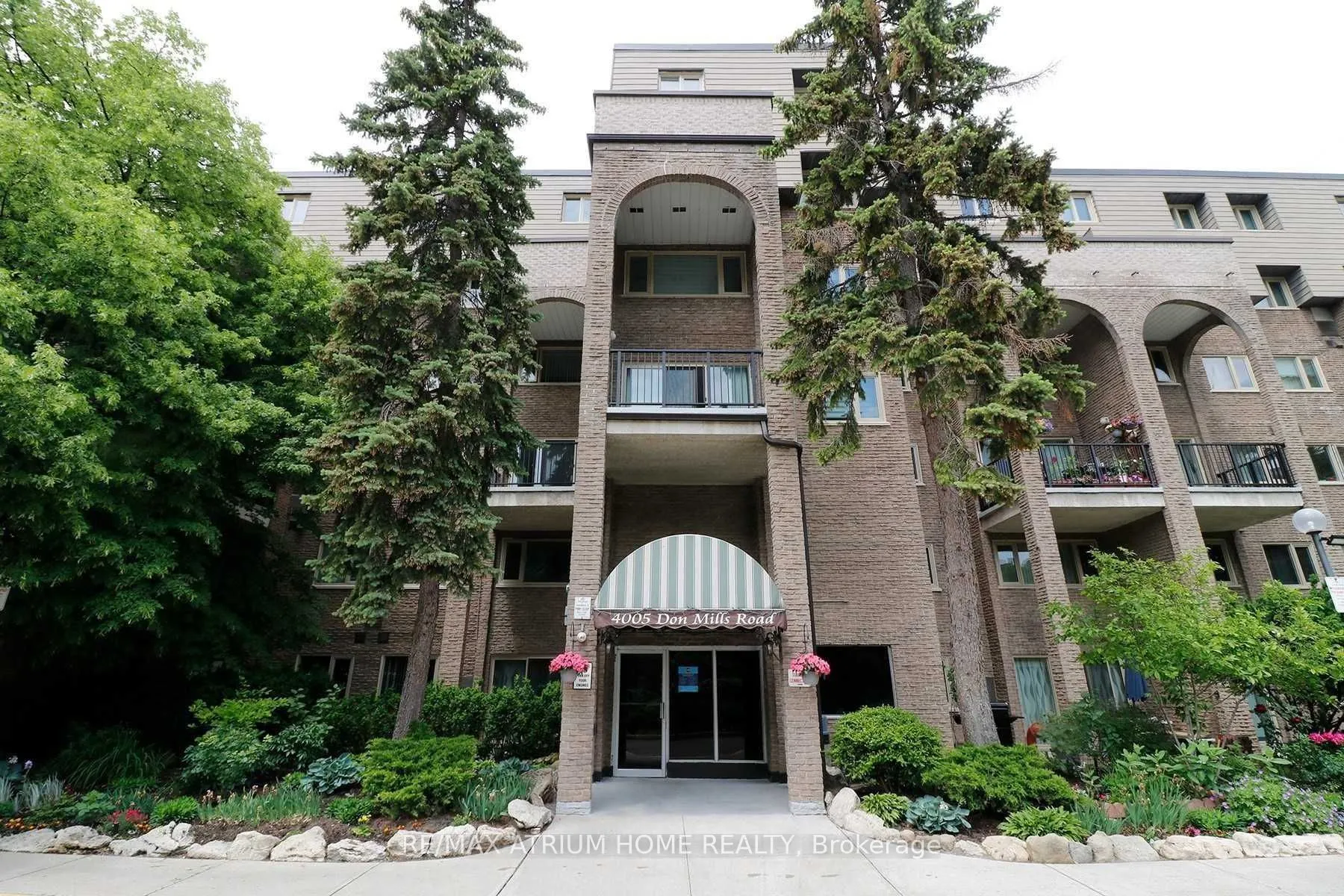 4005 Don Mills Road, #124
