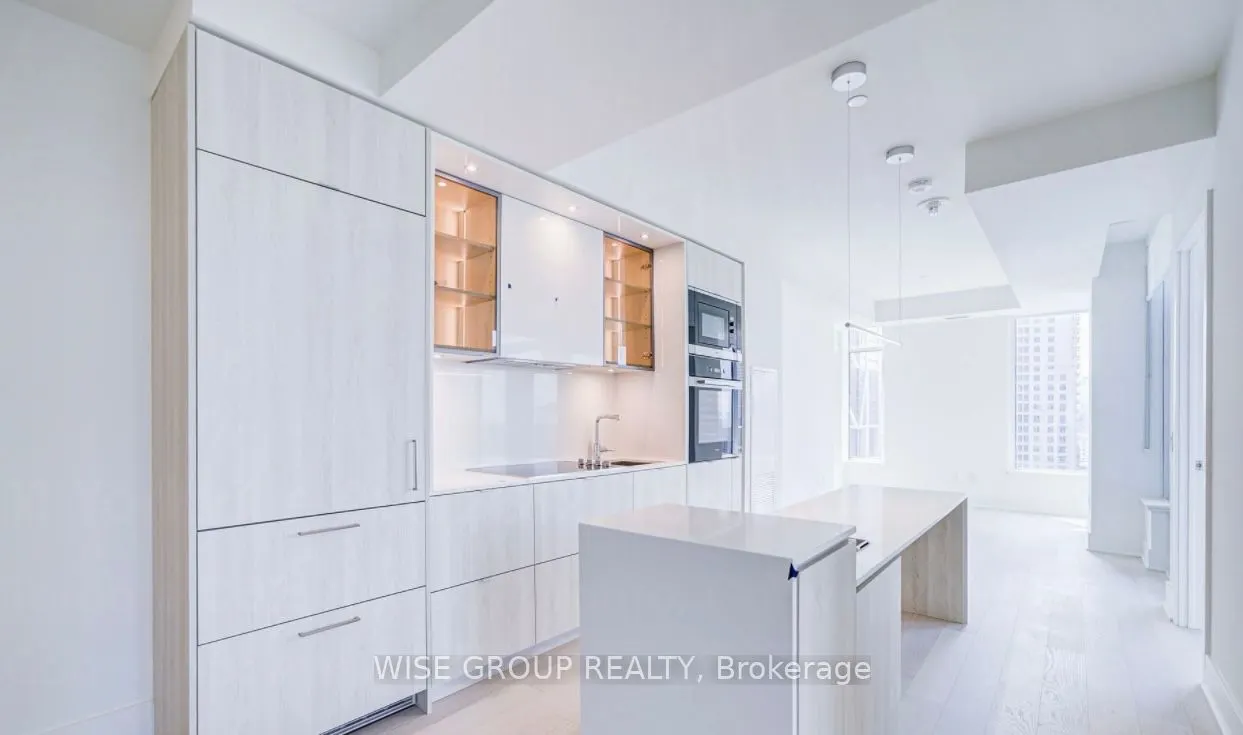 11 Yorkville Avenue, #1612