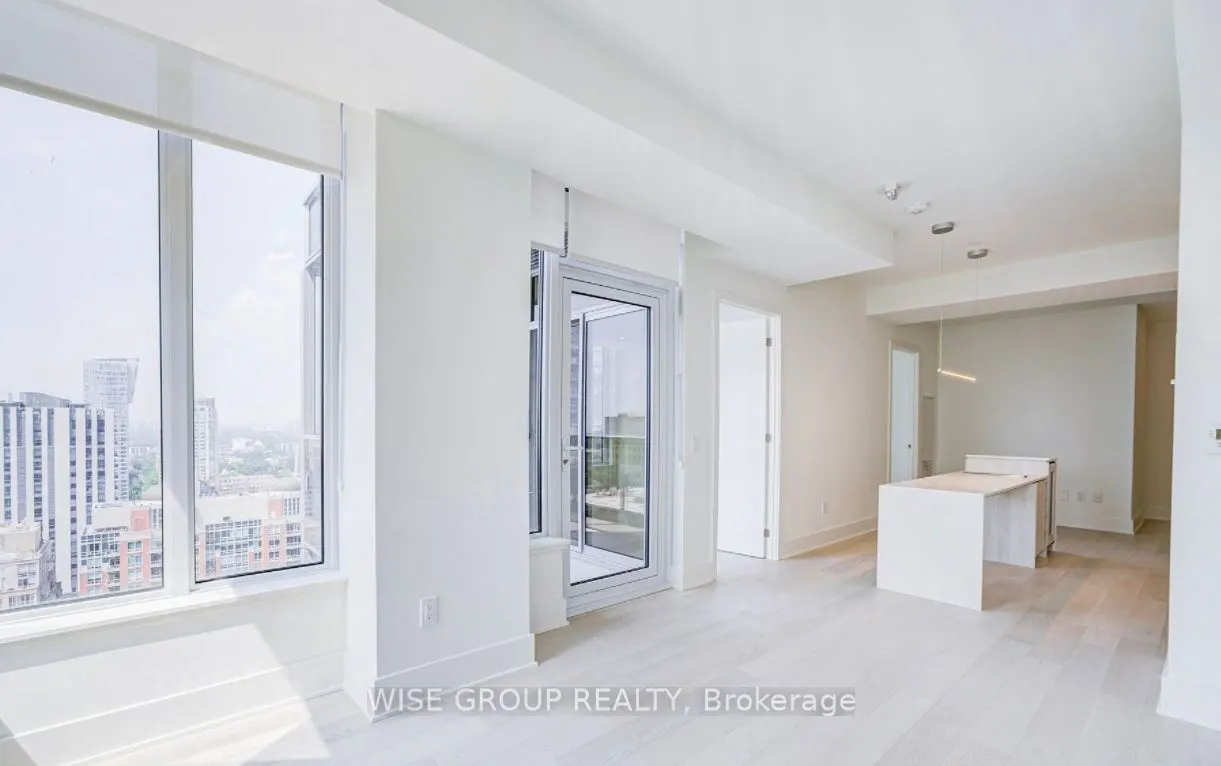 11 Yorkville Avenue, #1612