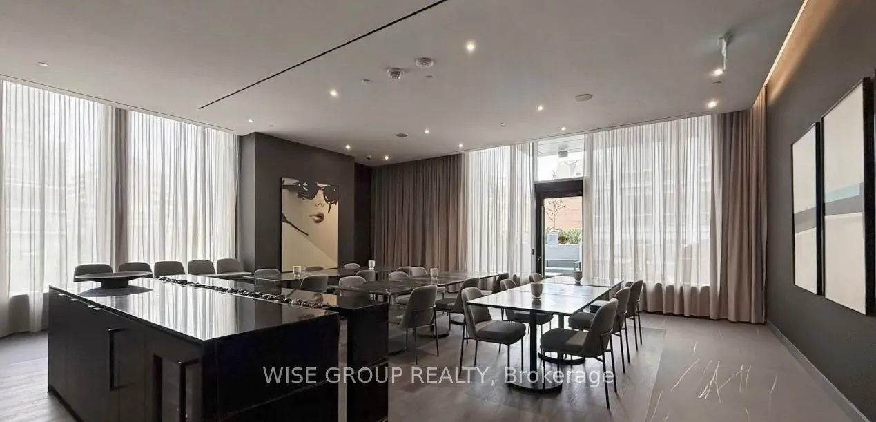 11 Yorkville Avenue, #1612