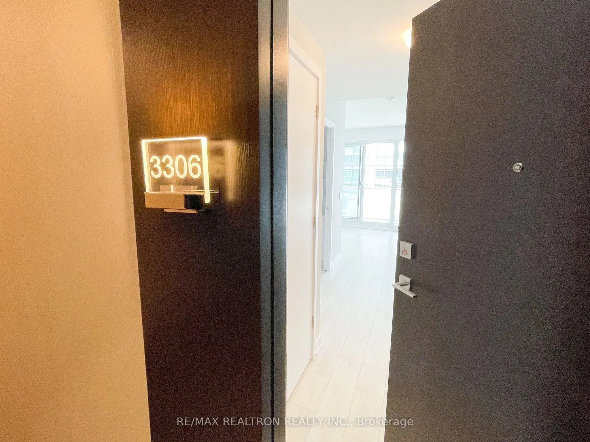 2221 Yonge Street #3306