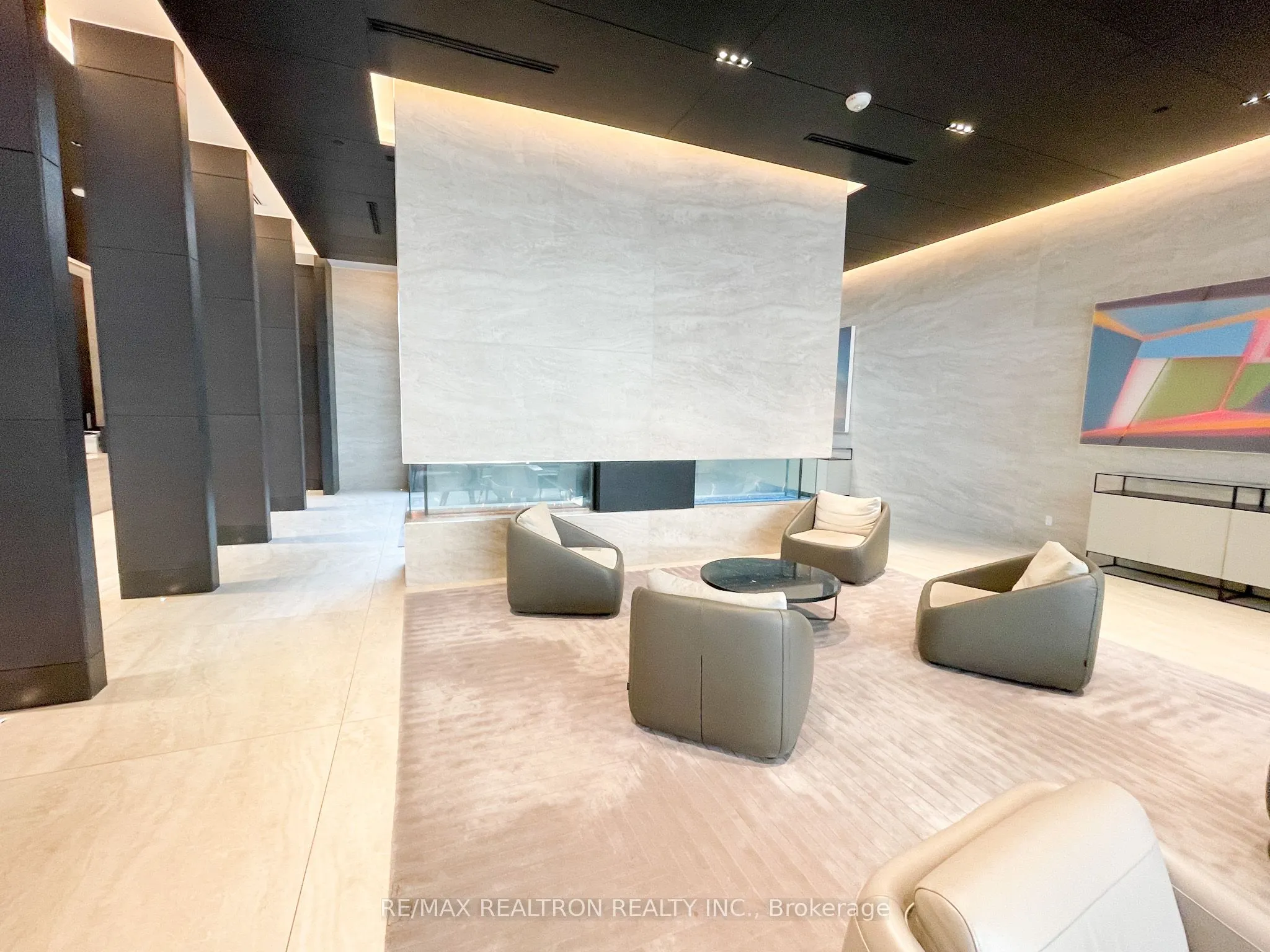 2221 Yonge Street #3306